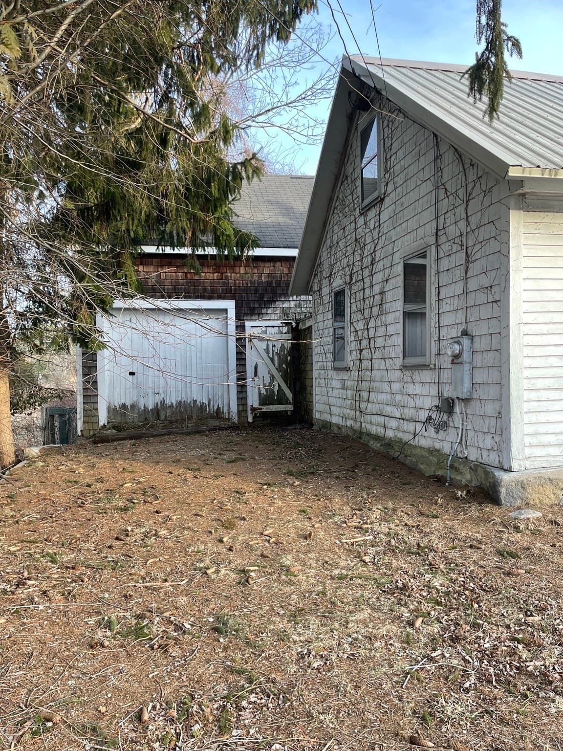 Residential at 87 High St, Freetown MA 02702, Freetown, photo 2 of 6