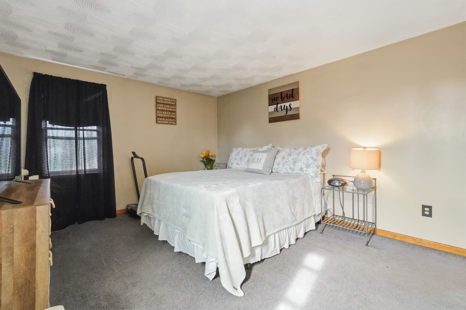 Condominium at 4 Henry Marsh Rd # B, Oxford MA 01540, Oxford, photo 27 of 38
