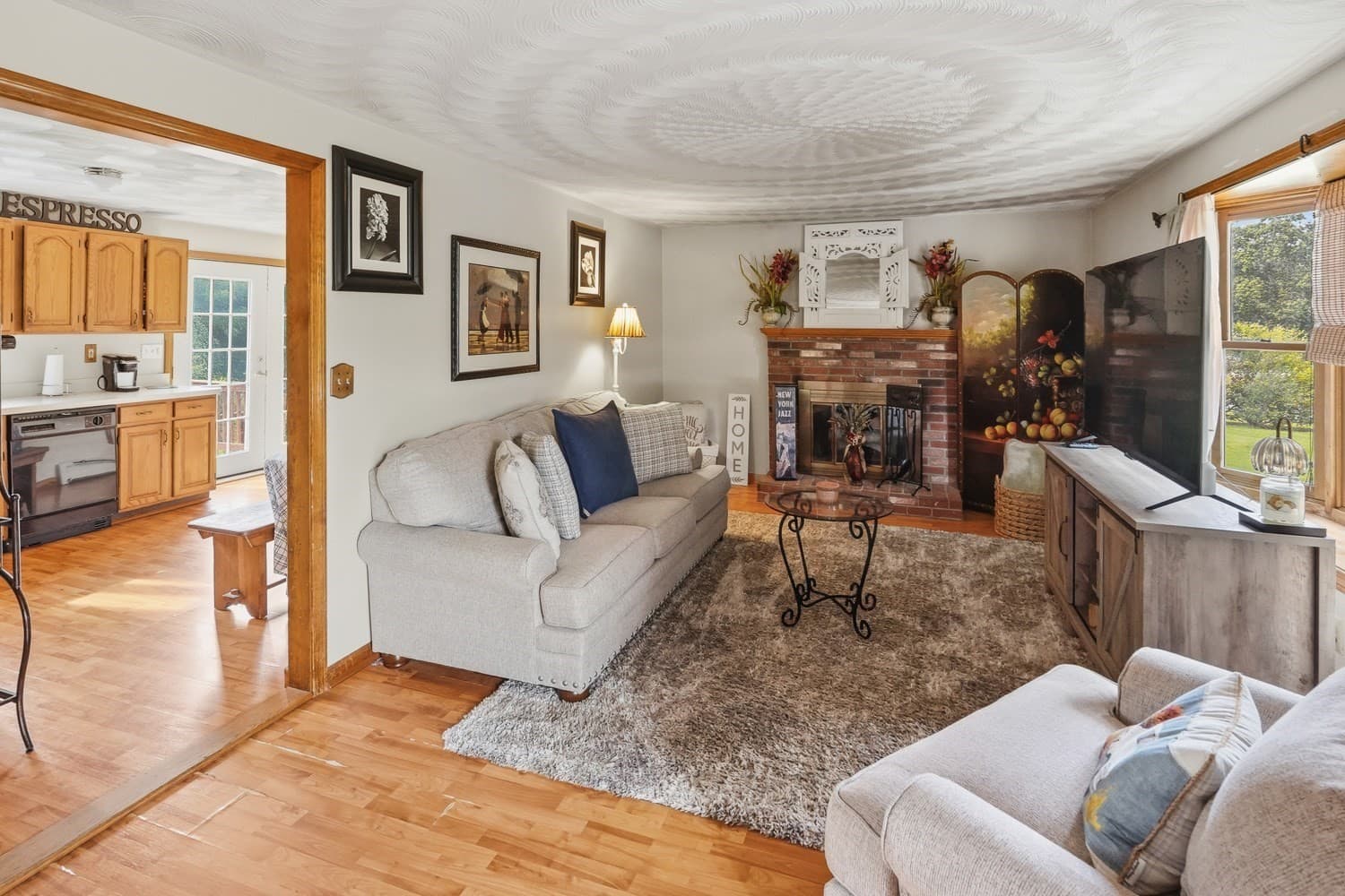 Condominium at 4 Henry Marsh Rd # B, Oxford MA 01540, Oxford, photo 13 of 38