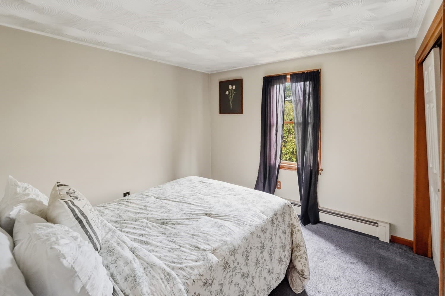 Condominium at 4 Henry Marsh Rd # B, Oxford MA 01540, Oxford, photo 22 of 38