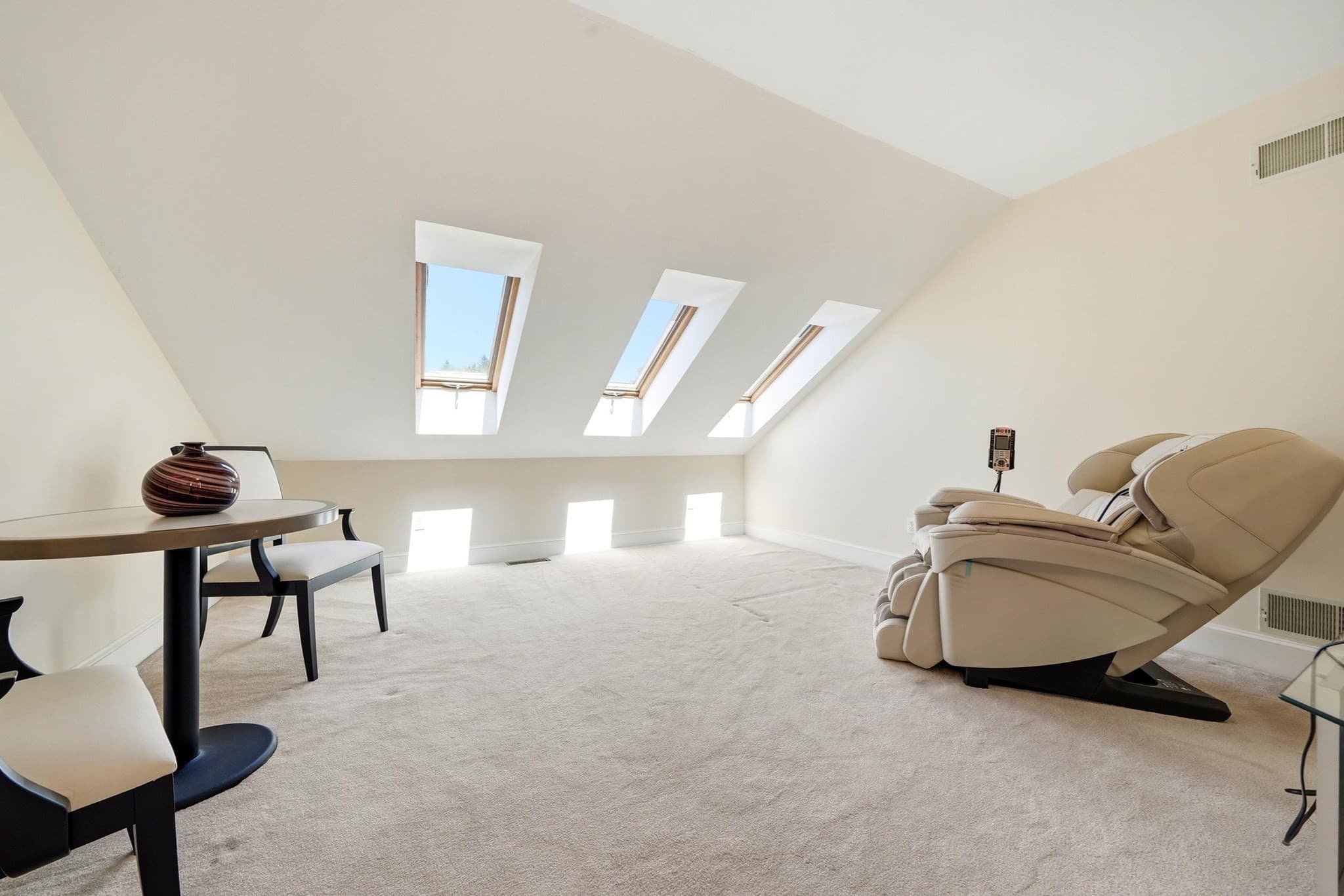 Single Family Residence at 1 Village Ln, Littleton MA 01460, Littleton, photo 25 of 42
