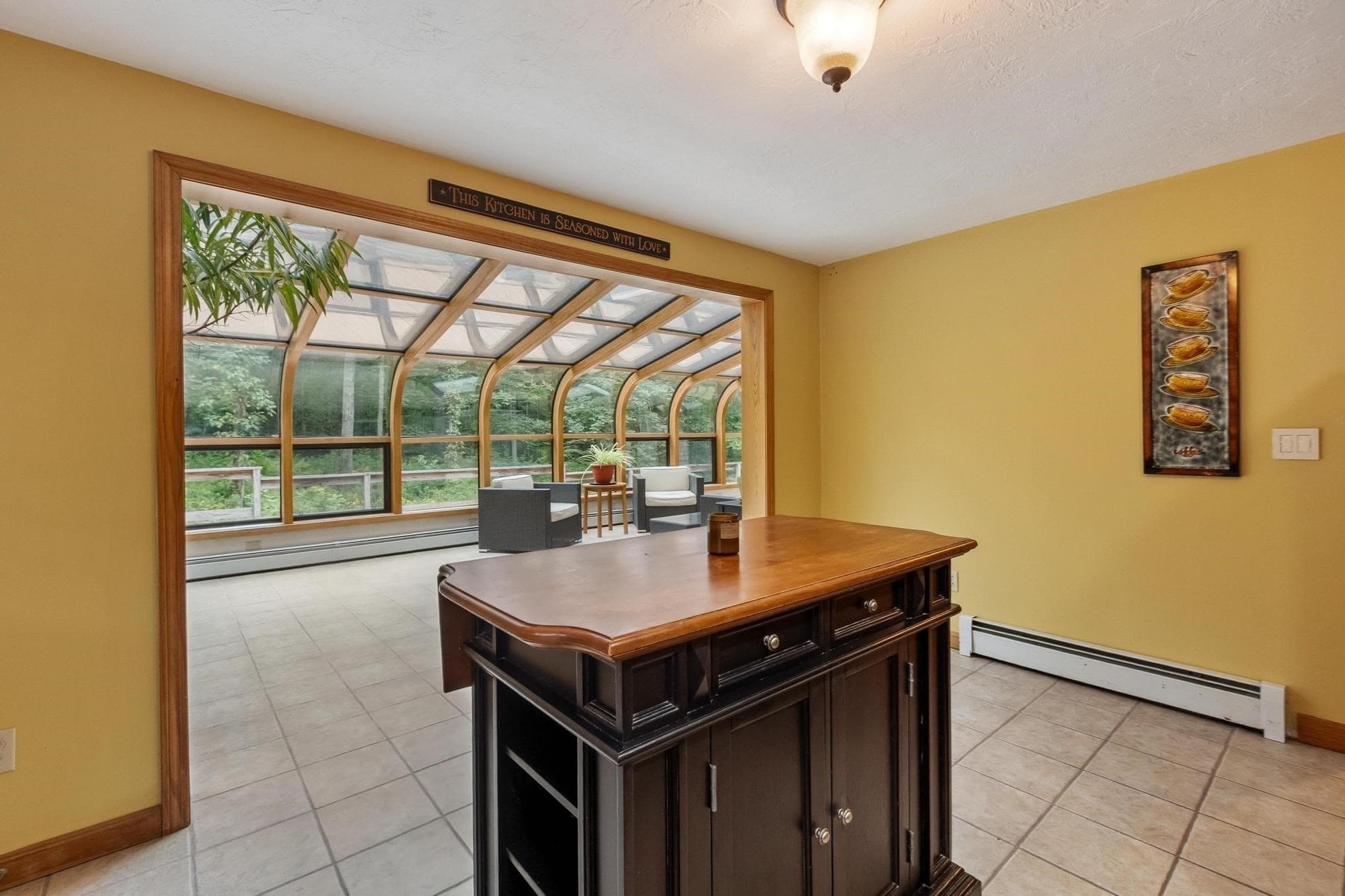 Single Family Residence at 10 Hog Hill Rd, Pepperell MA 01463, Pepperell, photo 12 of 41