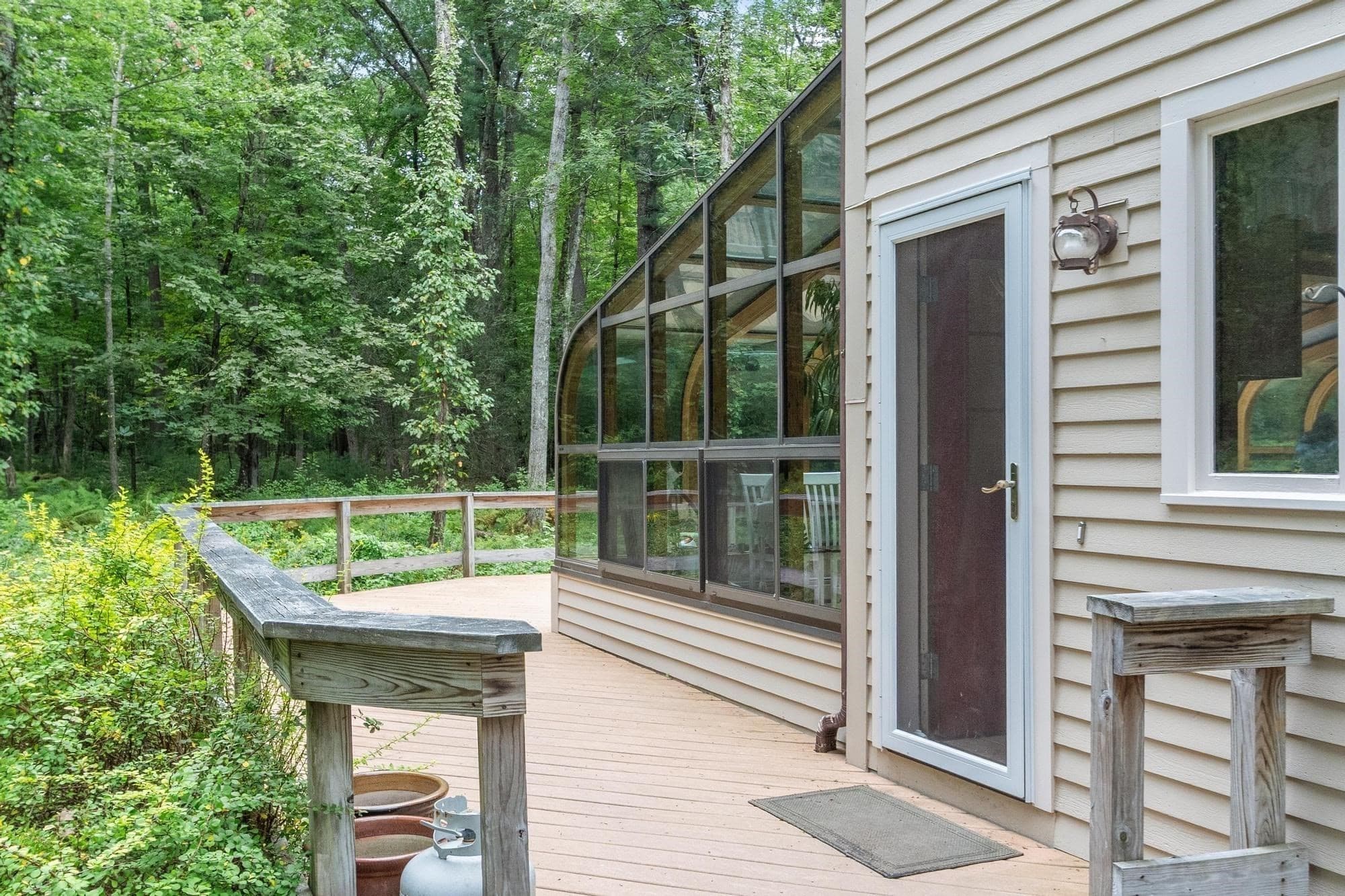 Single Family Residence at 10 Hog Hill Rd, Pepperell MA 01463, Pepperell, photo 5 of 41