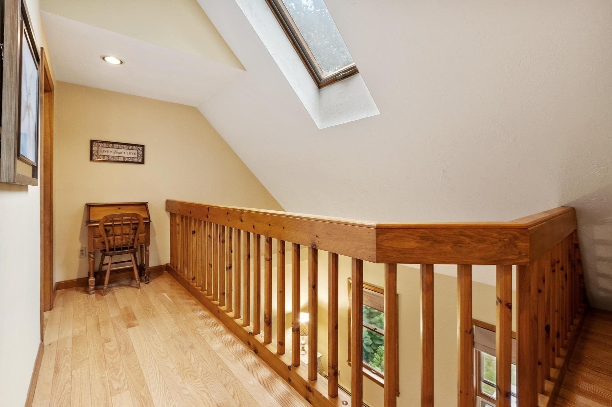 Single Family Residence at 10 Hog Hill Rd, Pepperell MA 01463, Pepperell, photo 34 of 41