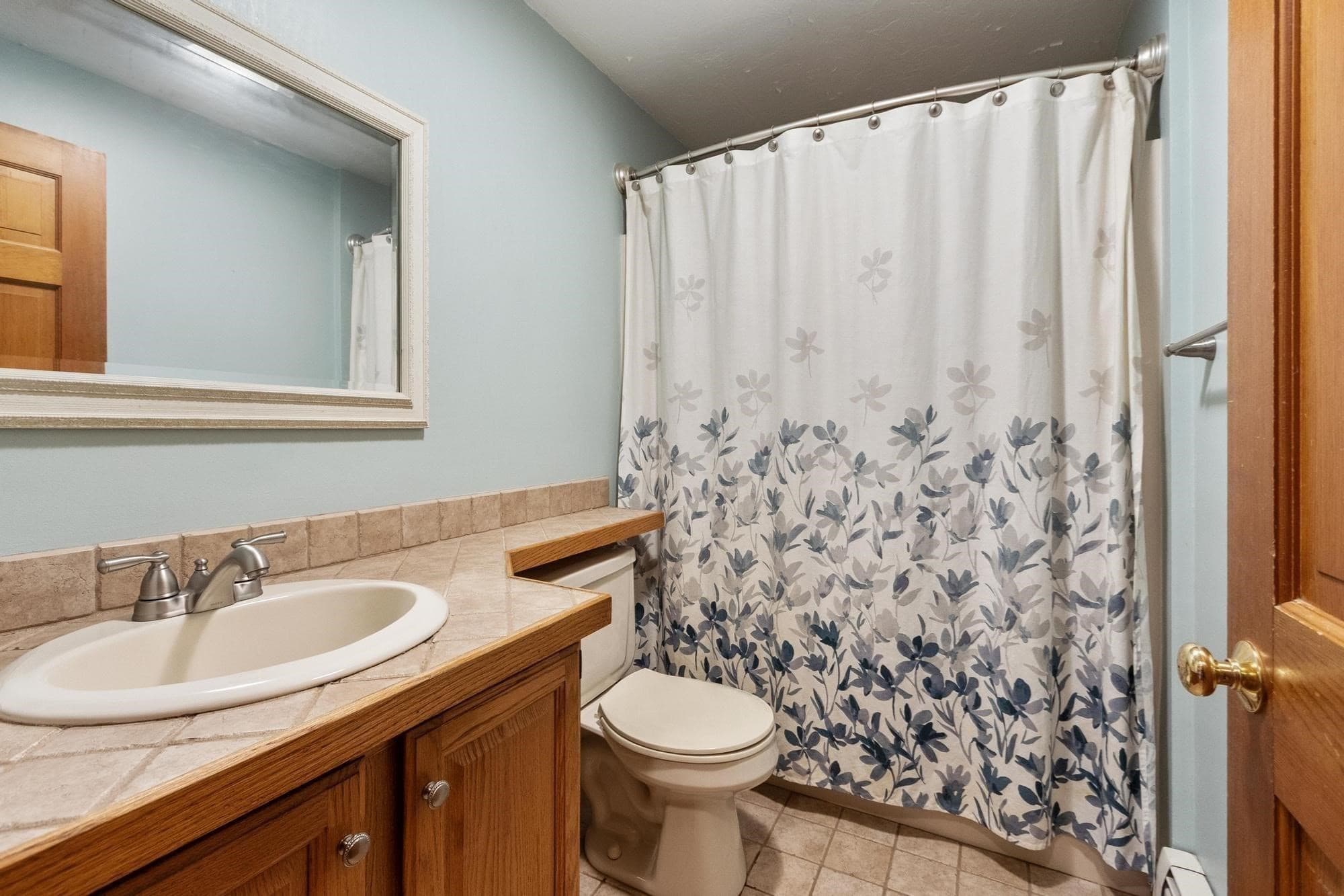 Single Family Residence at 10 Hog Hill Rd, Pepperell MA 01463, Pepperell, photo 25 of 41