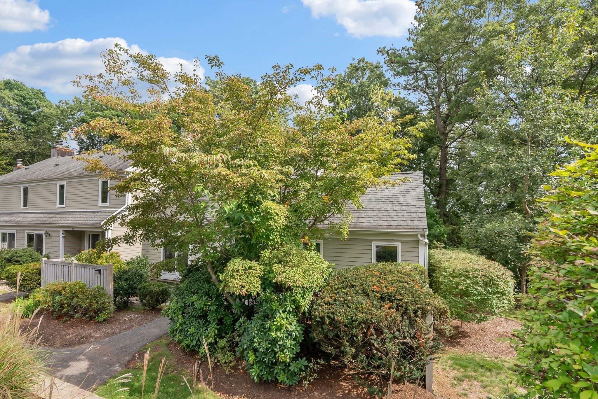 23 Fifer Ln # 23, Lexington MA 02420