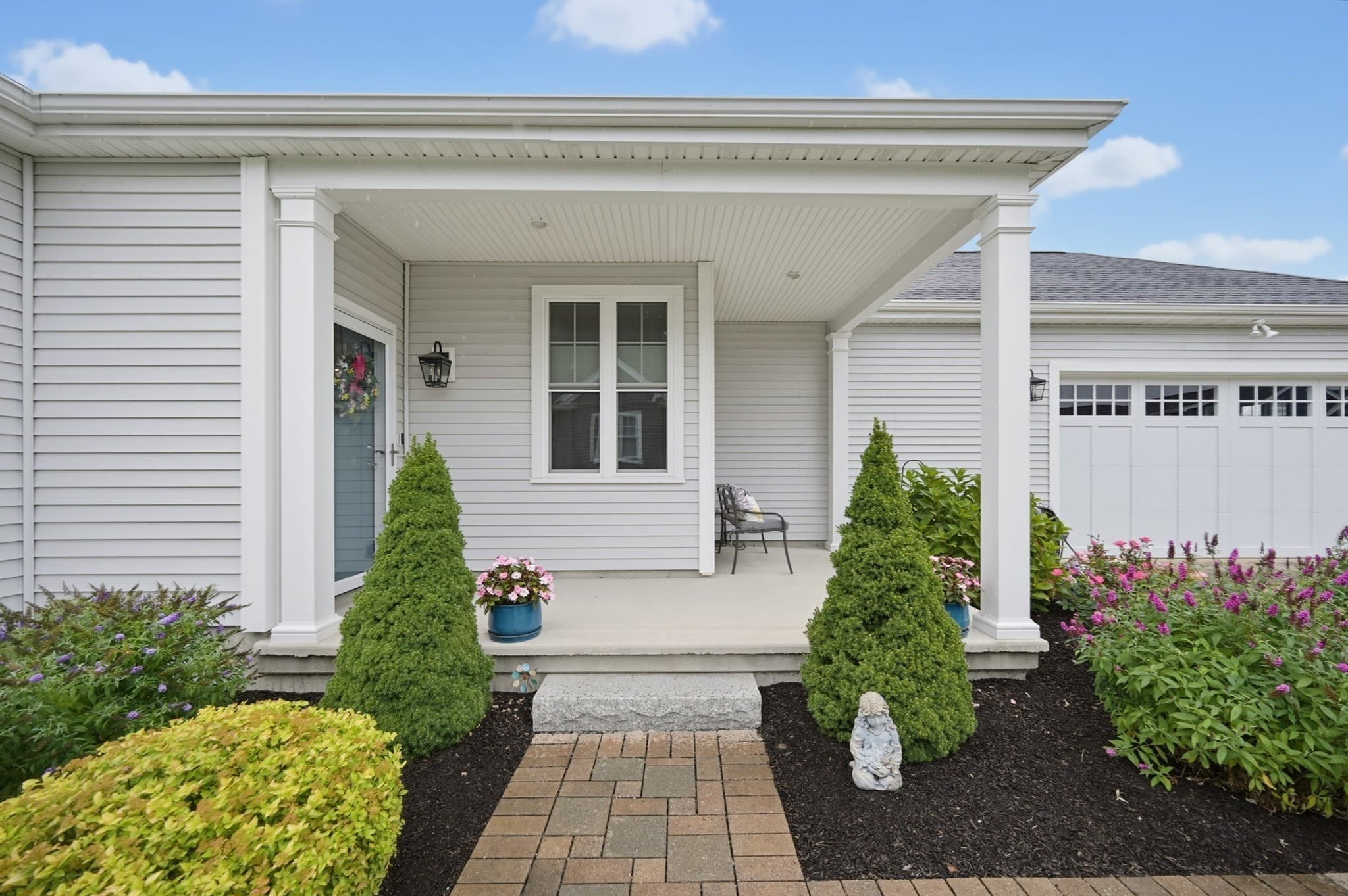 Single Family Residence at 99 Sophia Dr, Rehoboth MA 02769, Rehoboth, photo 4 of 42