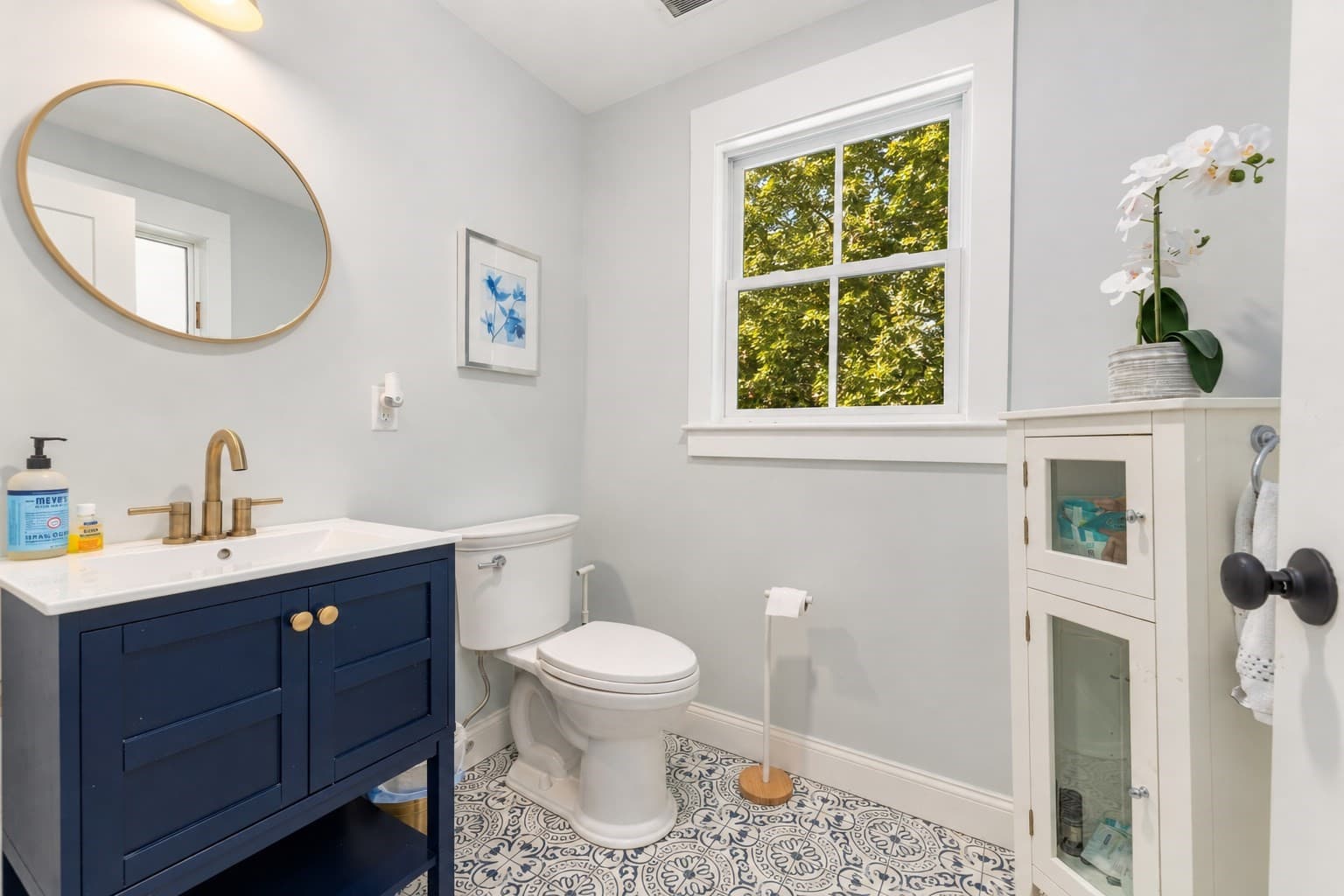 Single Family Residence at 10 Jerusalem Rd, Cohasset MA 02025, Cohasset, photo 16 of 42