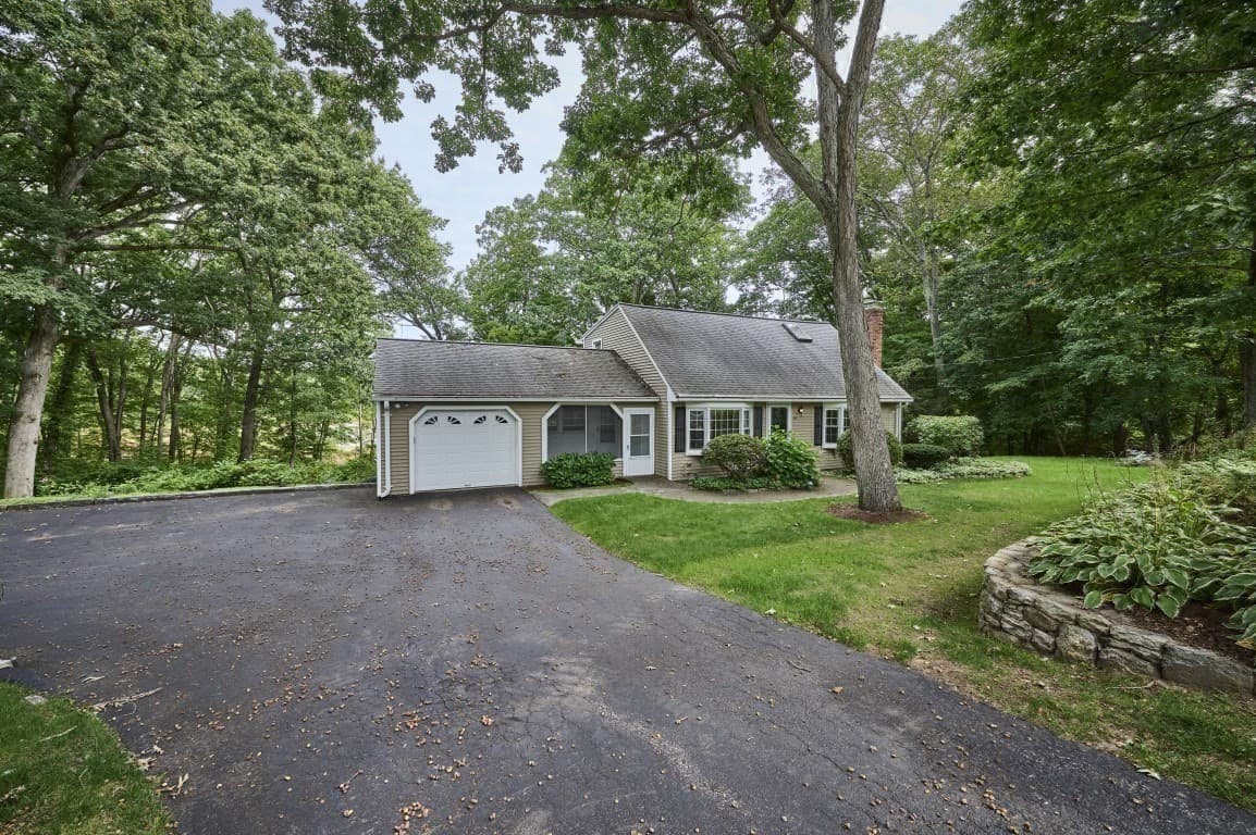 Single Family Residence at 4 Hyder St, Westborough MA 01581, Westborough, photo 3 of 35