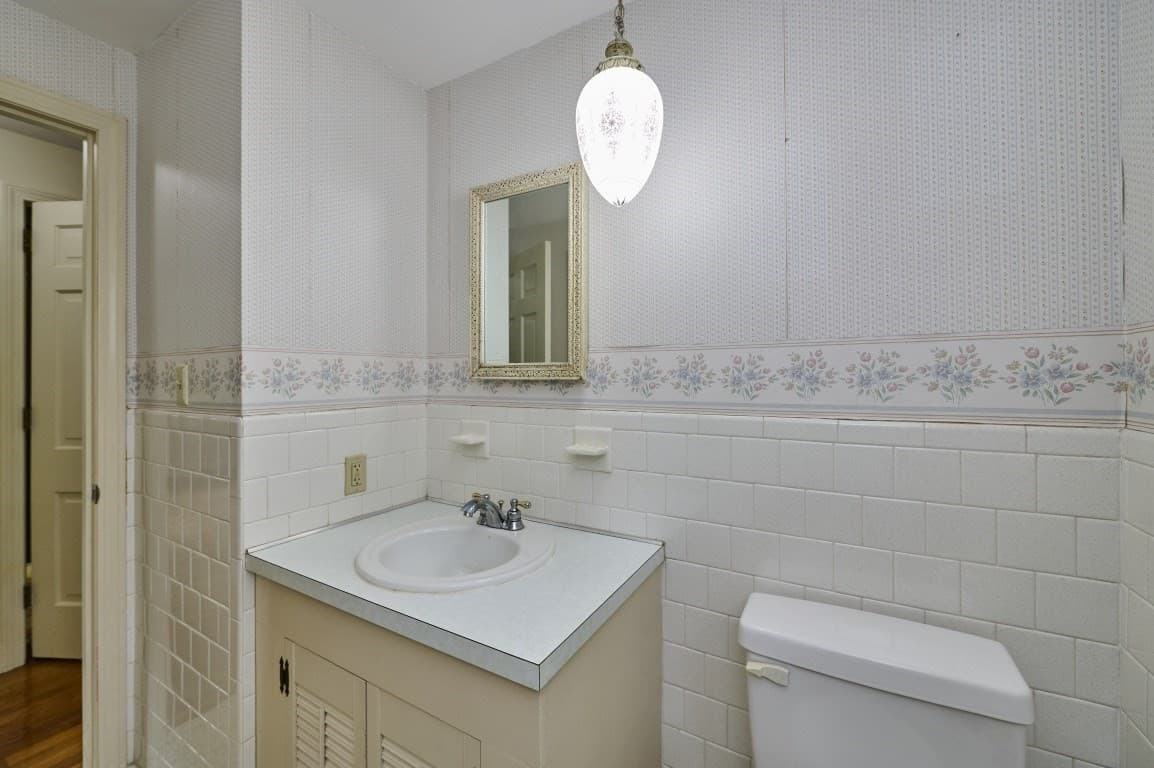 Single Family Residence at 4 Hyder St, Westborough MA 01581, Westborough, photo 15 of 35
