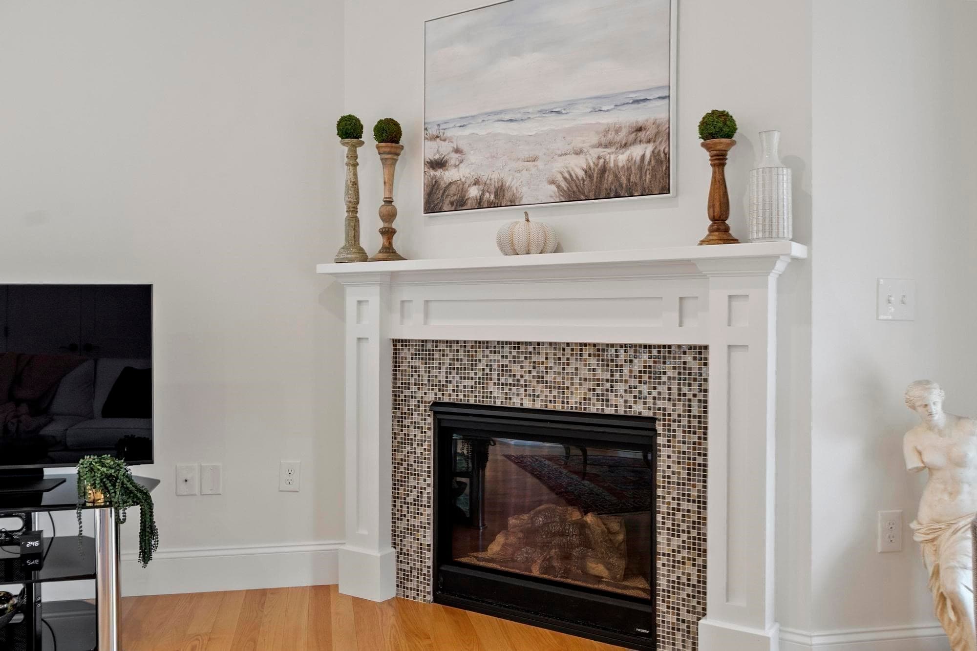 Condominium at 23 Taylor Cove Drive # 23, Andover MA 01810, Andover, photo 5 of 41