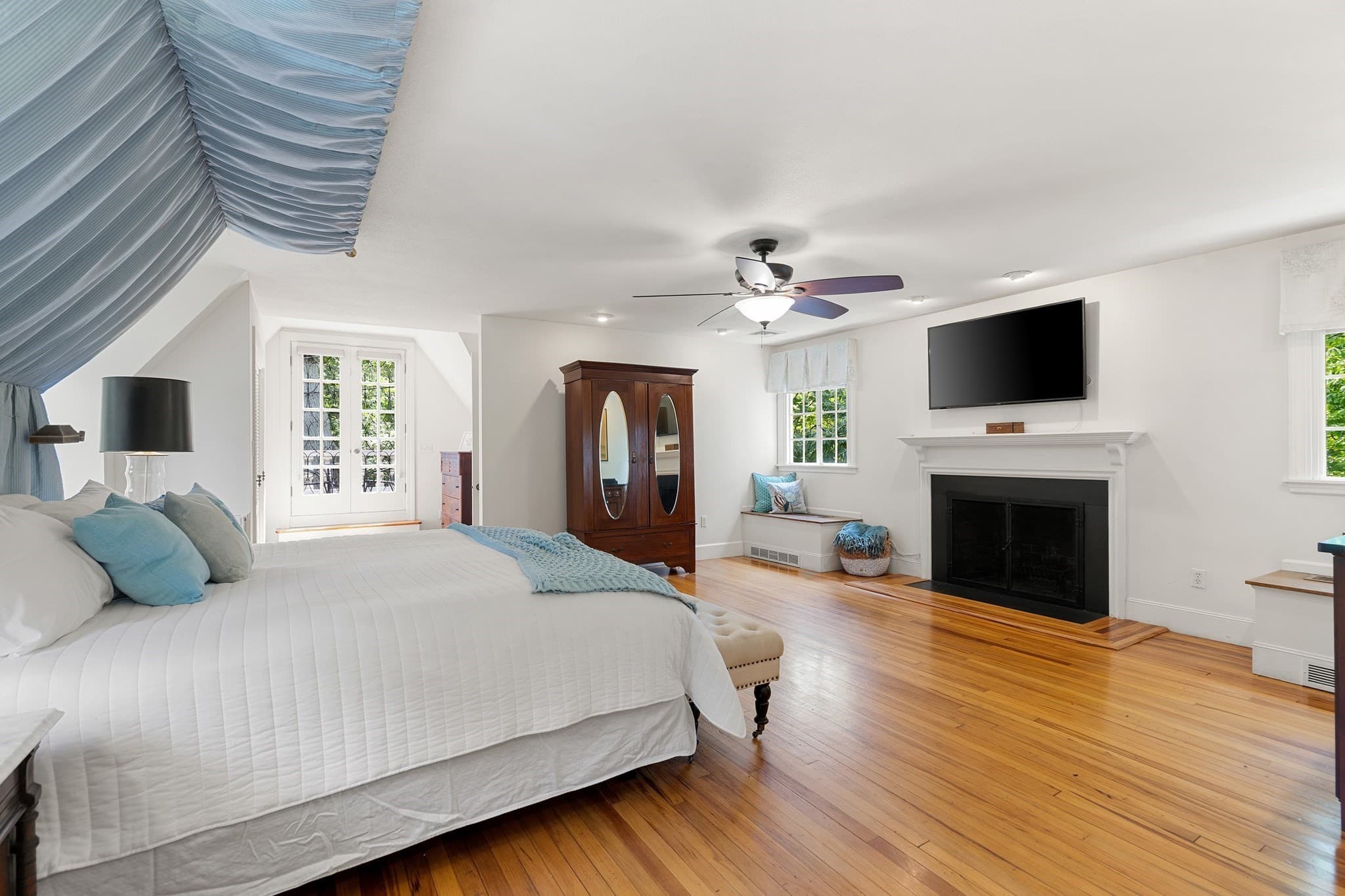 Single Family Residence at 9 Galloupes Point Rd, Swampscott MA 01907, Swampscott, photo 22 of 42