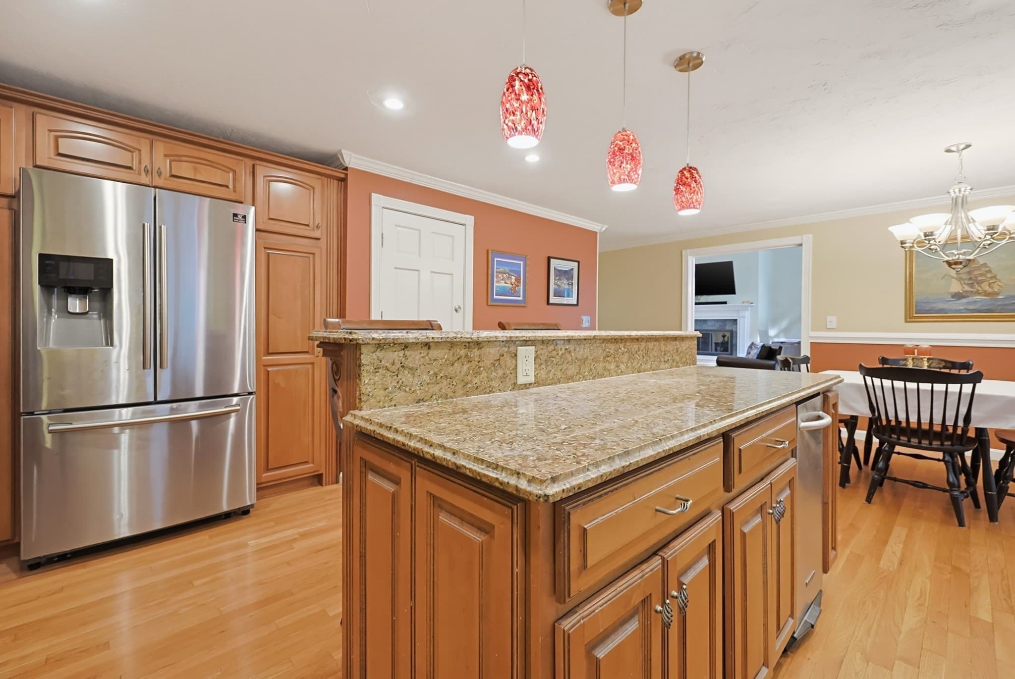 Single Family Residence at 66 Farrington Ln, Marlborough MA 01752, Marlborough, photo 2 of 42