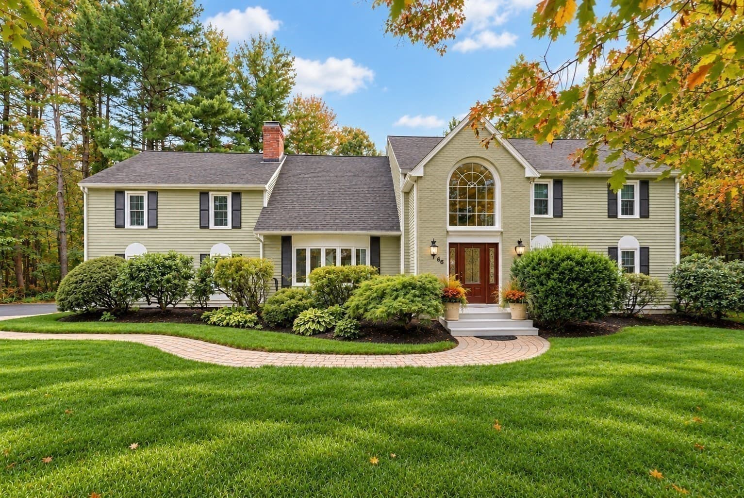 Single Family Residence at 66 Farrington Ln, Marlborough MA 01752, Marlborough, photo 11 of 42