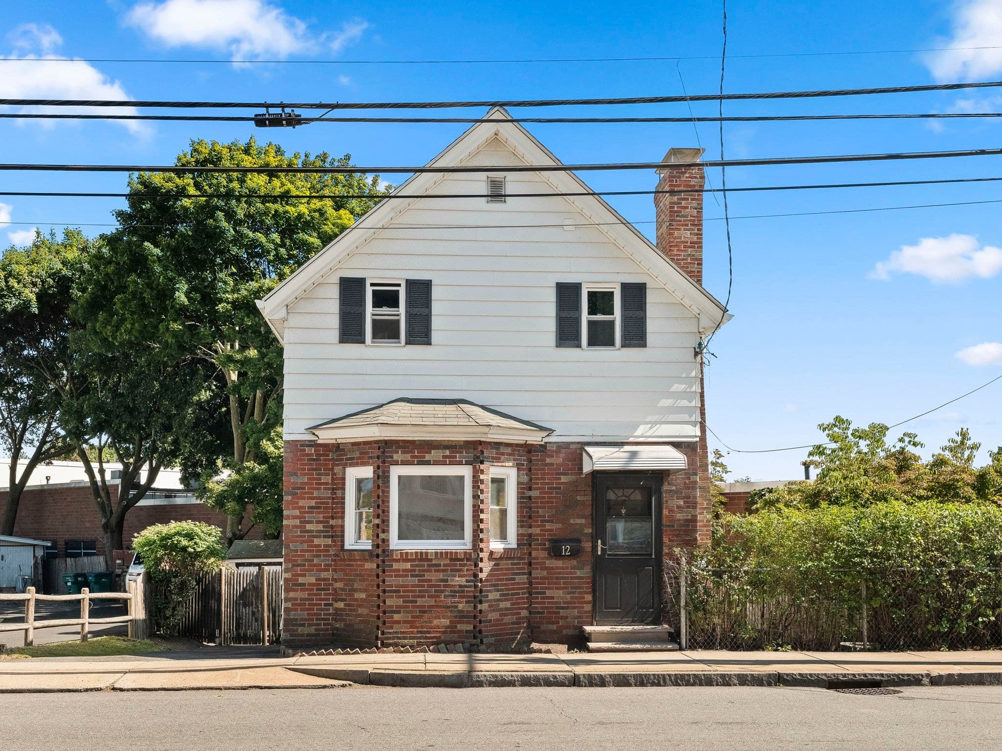 12 Boston St, Lynn MA 01904
