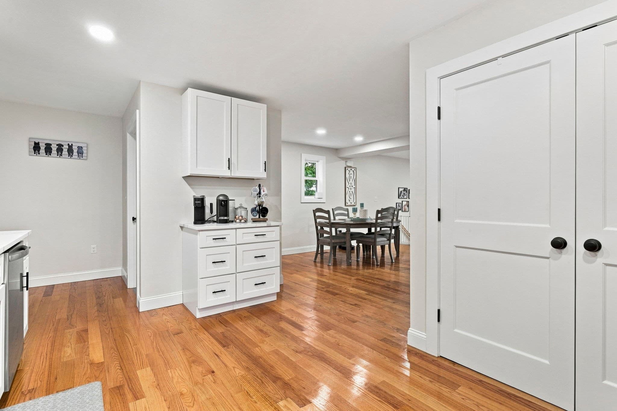 Condominium at 13 Glen Terrace # 13, Lynn MA 01905, Lynn, photo 6 of 32