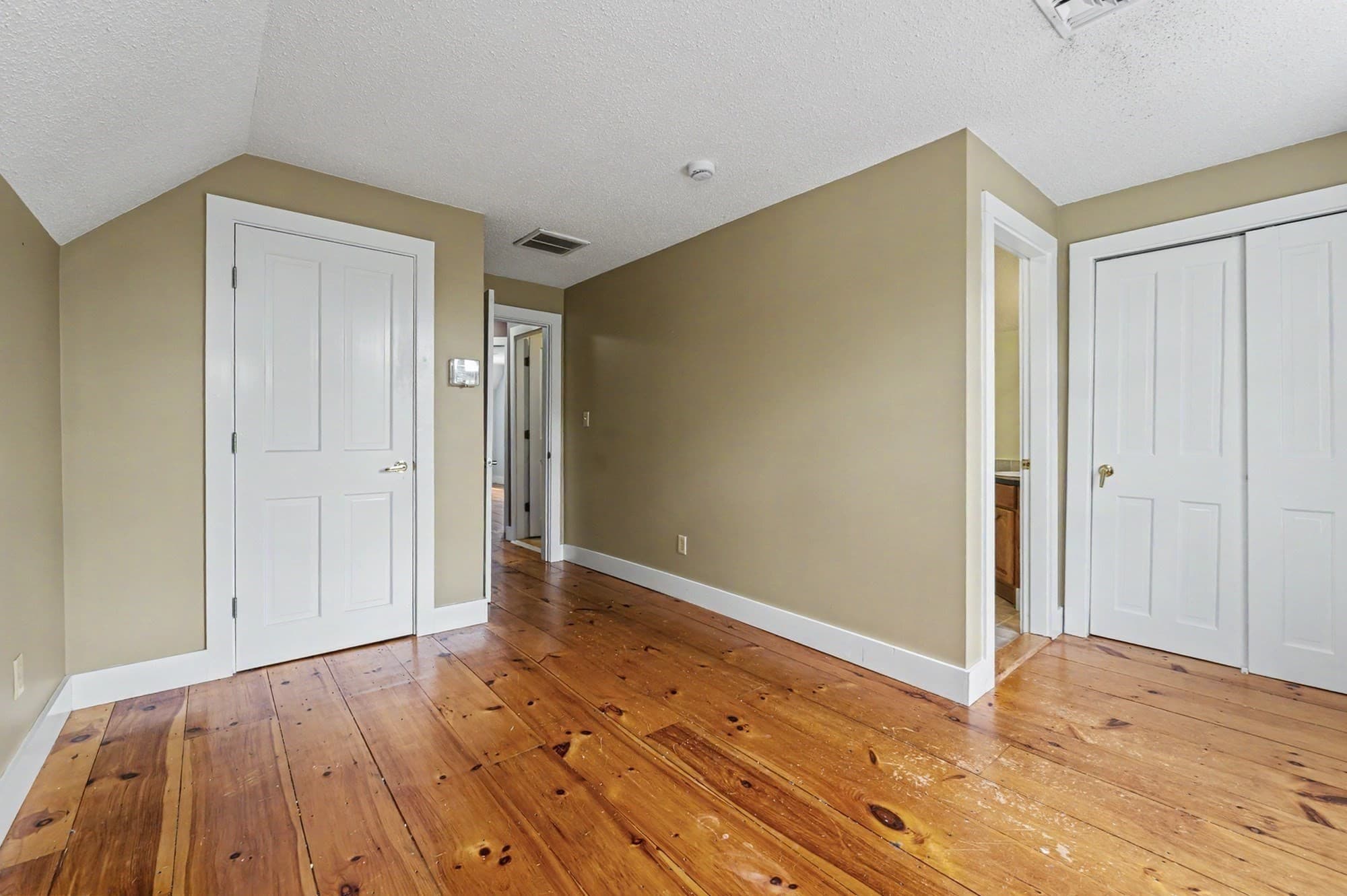 Single Family Residence at 238 Park St, Easthampton MA 01027, Easthampton, photo 22 of 42