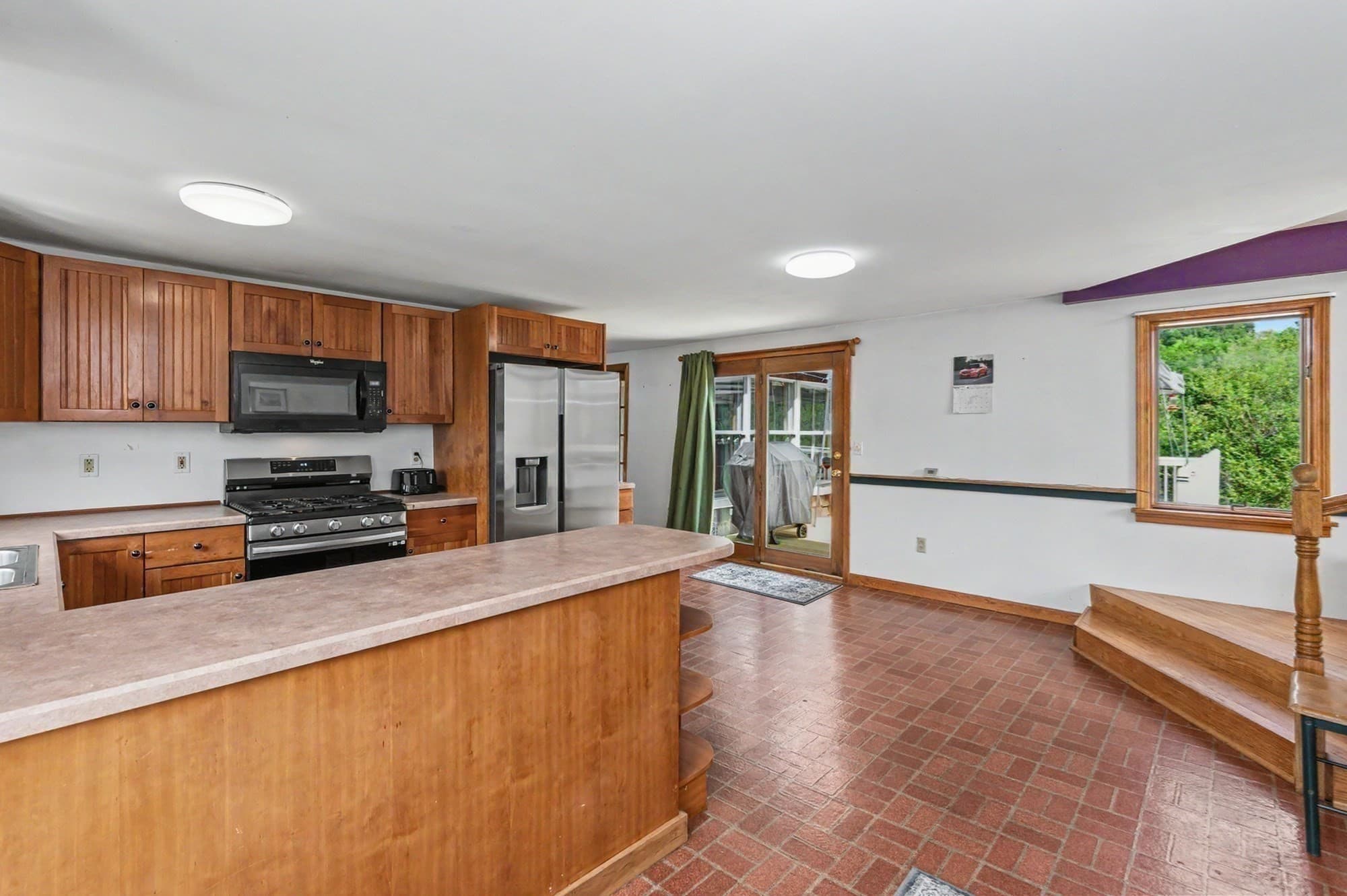 Single Family Residence at 238 Park St, Easthampton MA 01027, Easthampton, photo 9 of 42