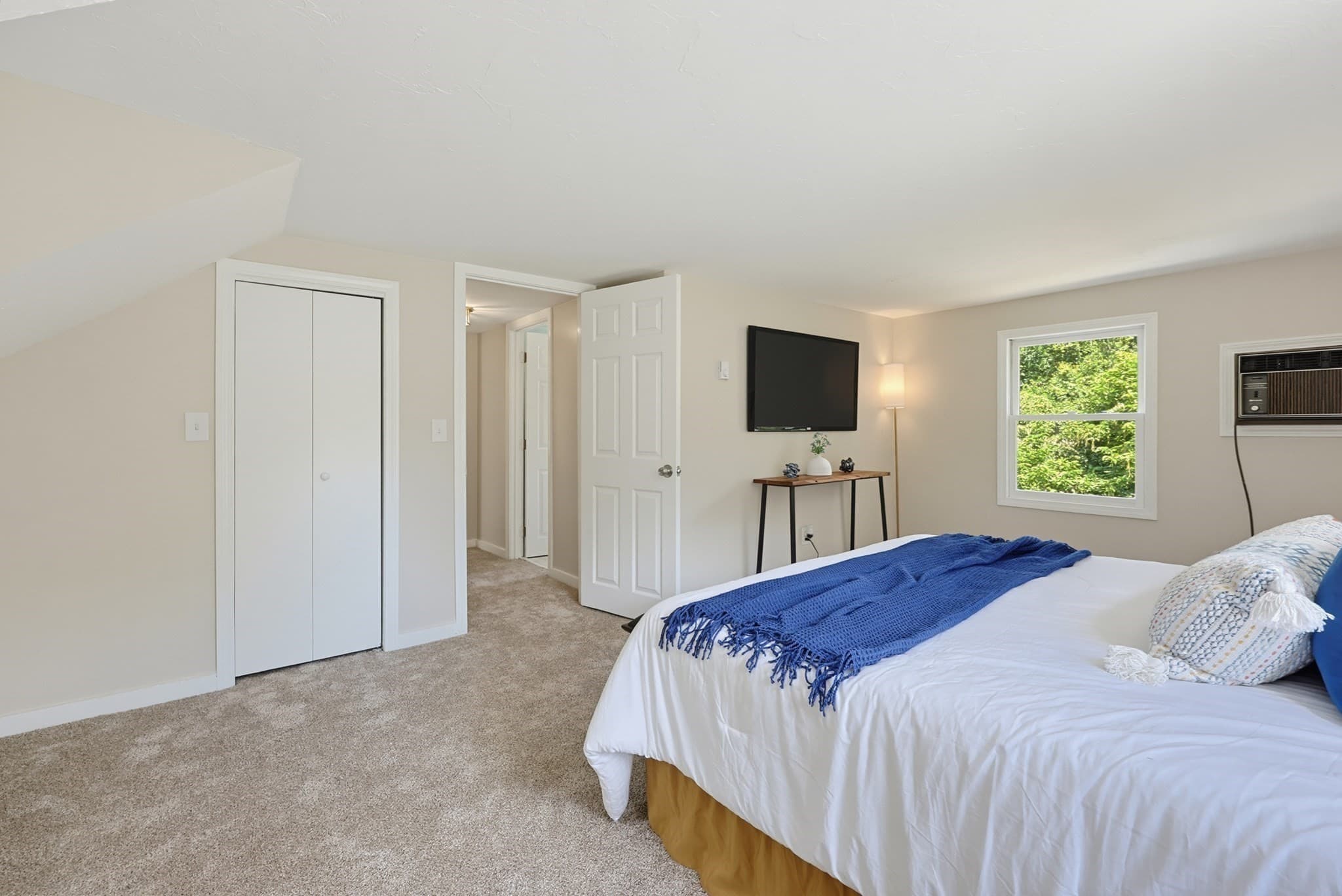 Single Family Residence at 395 Oak St, Franklin MA 02038, Franklin, photo 30 of 42
