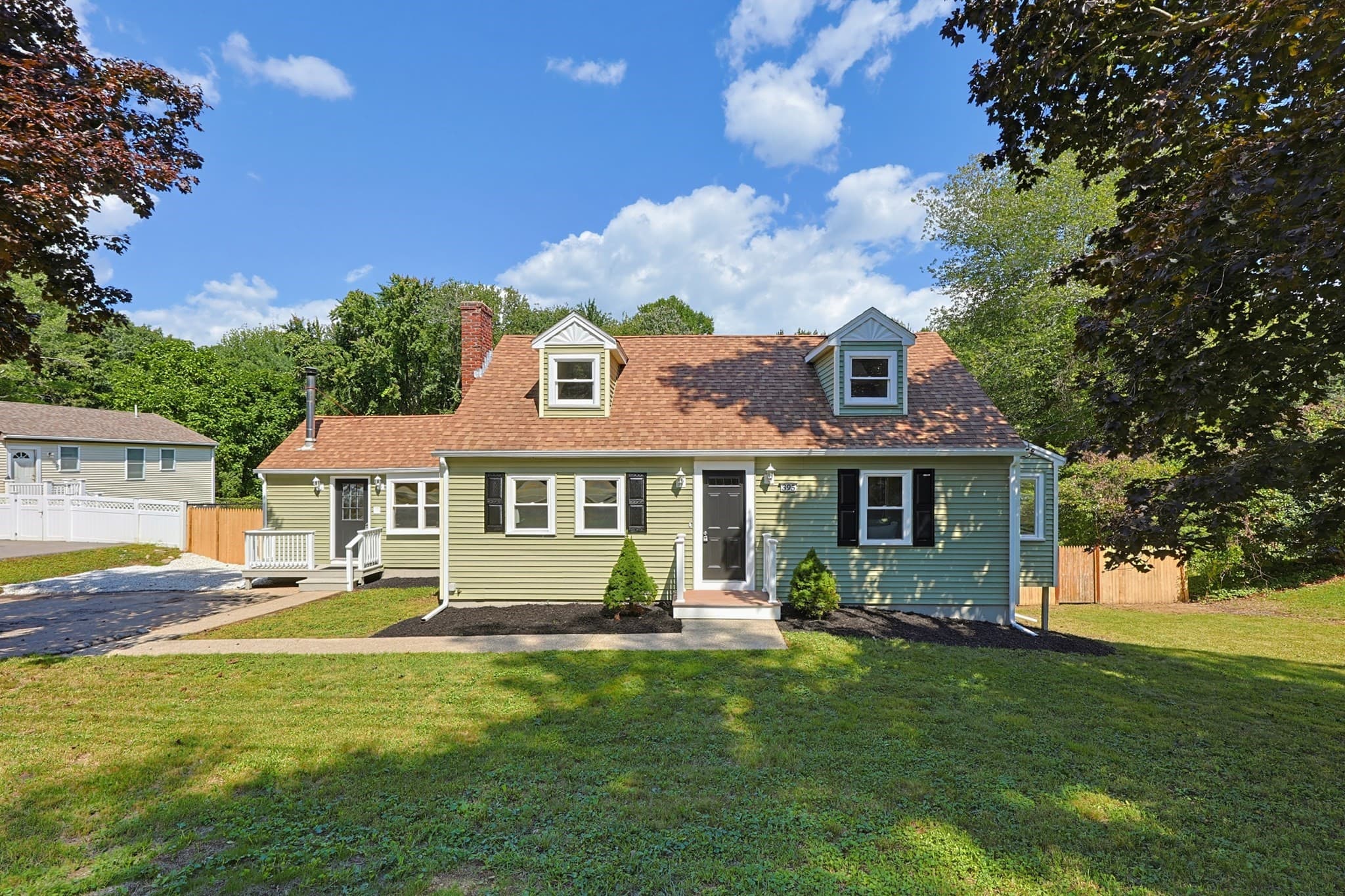 Single Family Residence at 395 Oak St, Franklin MA 02038, Franklin, photo 41 of 42