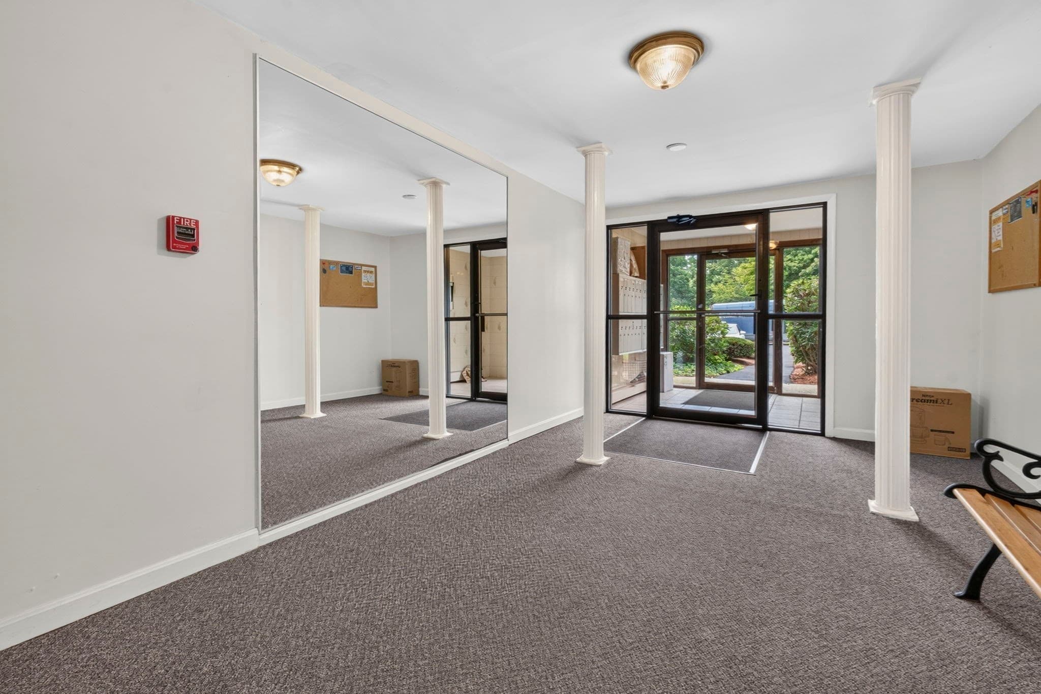 Condominium at 2 Greenbriar Drive # 108, North Reading MA 01867, North Reading, photo 23 of 24