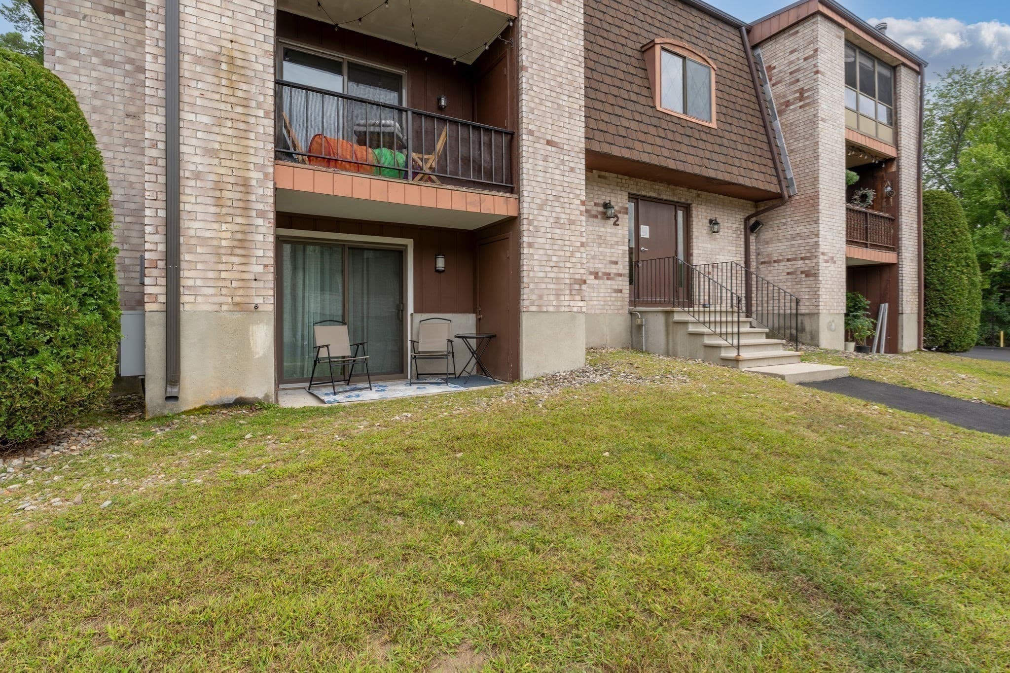 Condominium at 2 Greenbriar Drive # 108, North Reading MA 01867, North Reading, photo 3 of 24