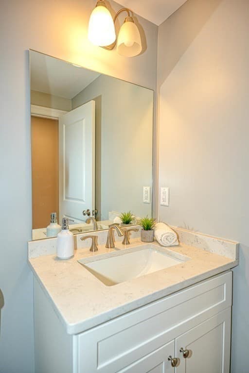 Condominium at 64R Brattle Street # 1, Arlington MA 02474, Arlington, photo 9 of 31