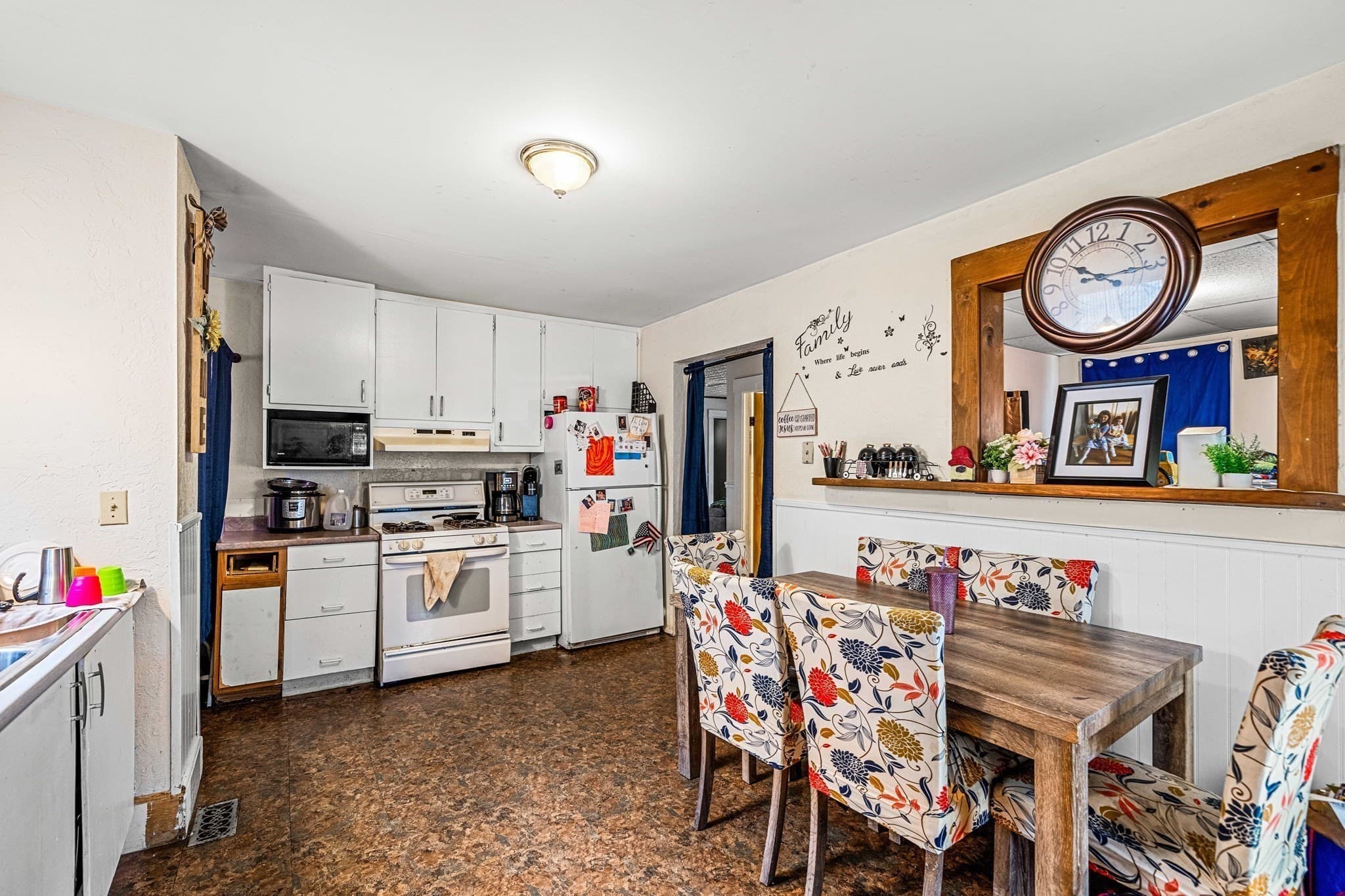 3 Family at 1384-1386 Gorham St, Lowell MA 01852, Lowell, photo 12 of 41