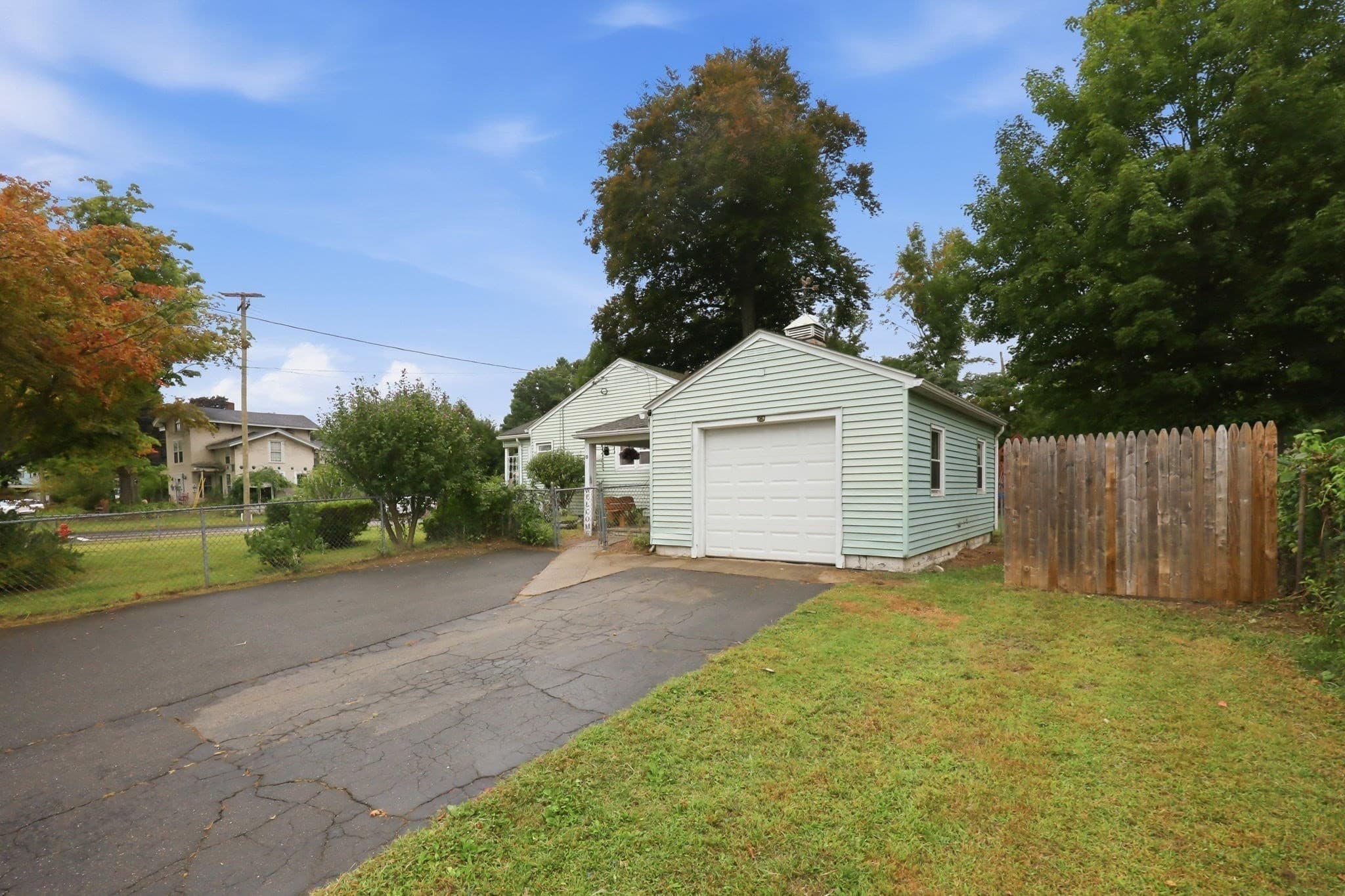 Single Family Residence at 101 Court St, Westfield MA 01085, Westfield, photo 3 of 33