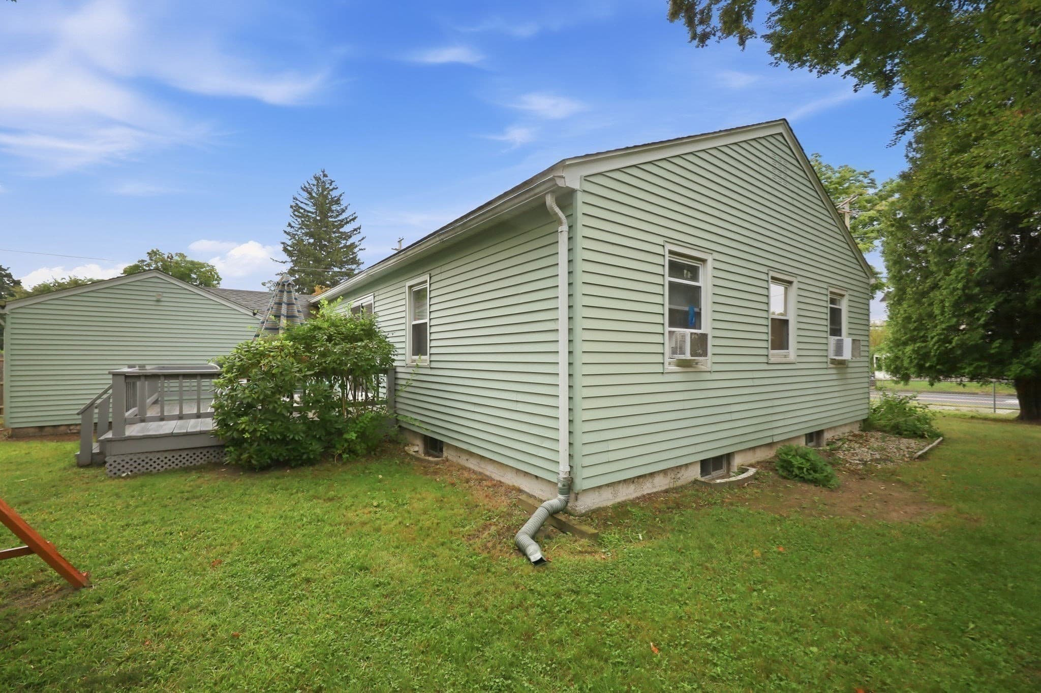 Single Family Residence at 101 Court St, Westfield MA 01085, Westfield, photo 28 of 33