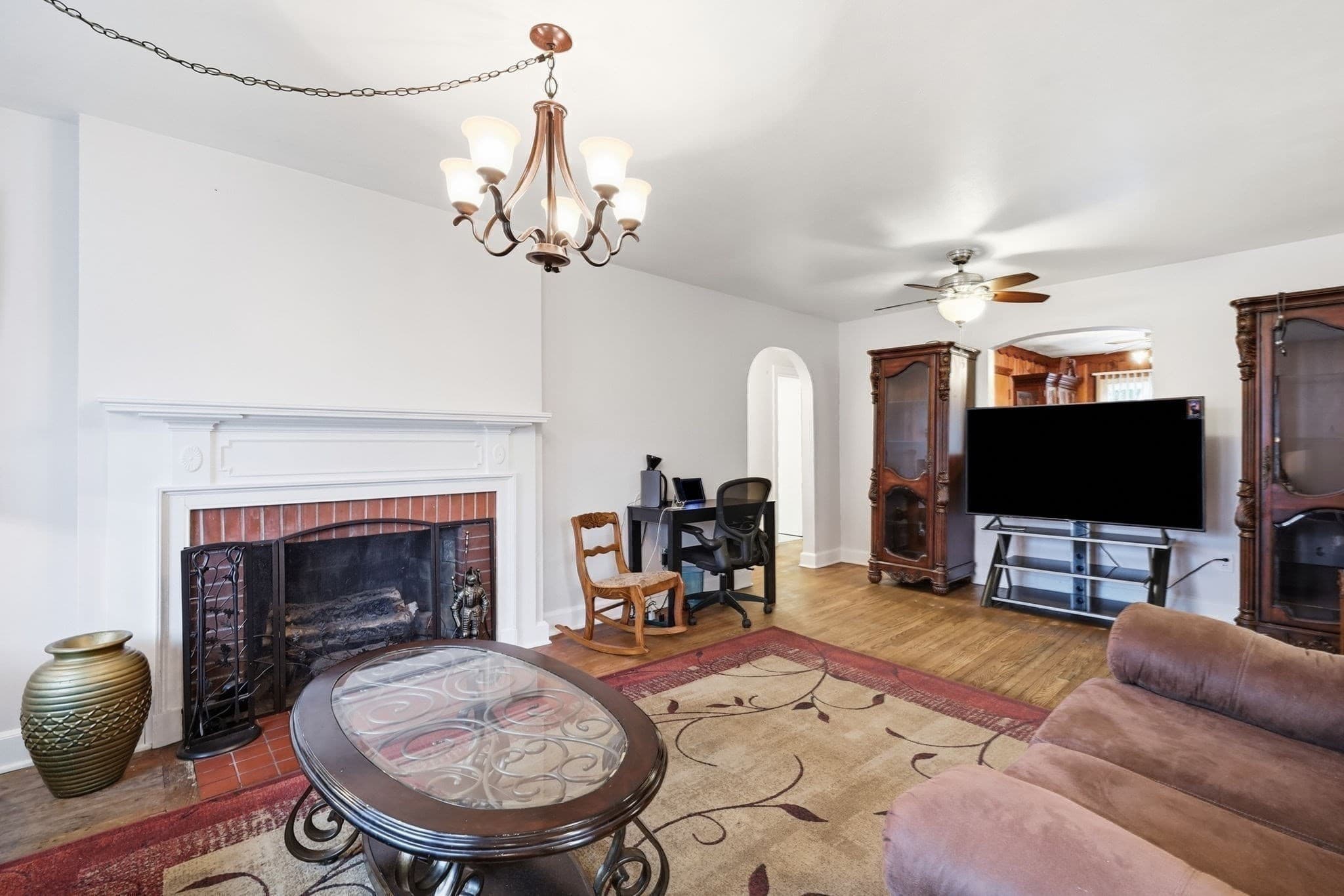 Single Family Residence at 101 Court St, Westfield MA 01085, Westfield, photo 9 of 33