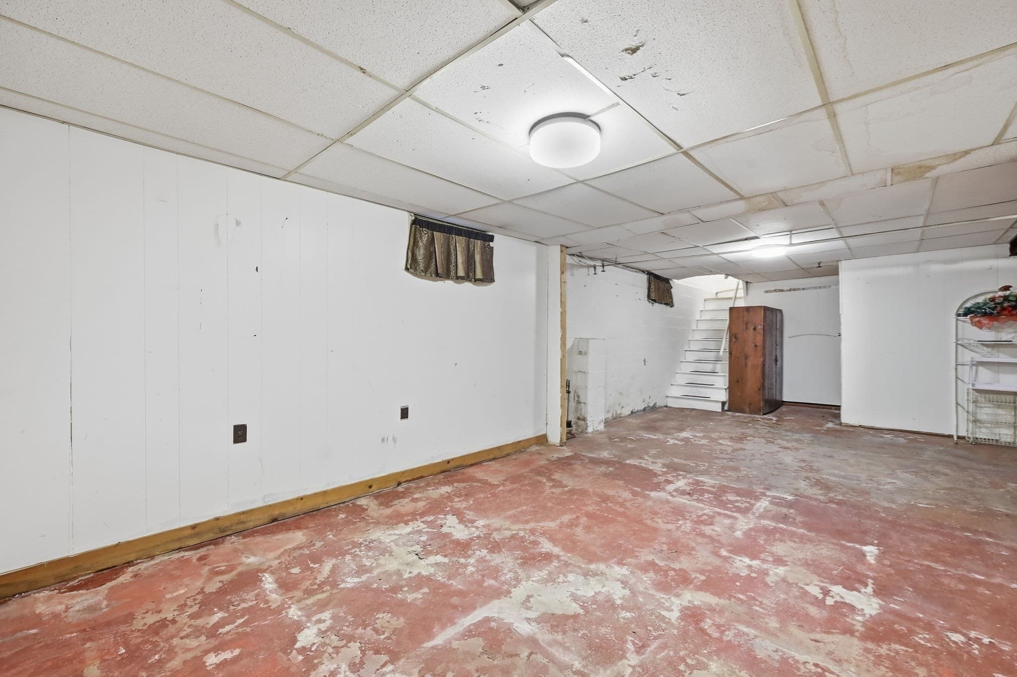 Single Family Residence at 101 Court St, Westfield MA 01085, Westfield, photo 25 of 33