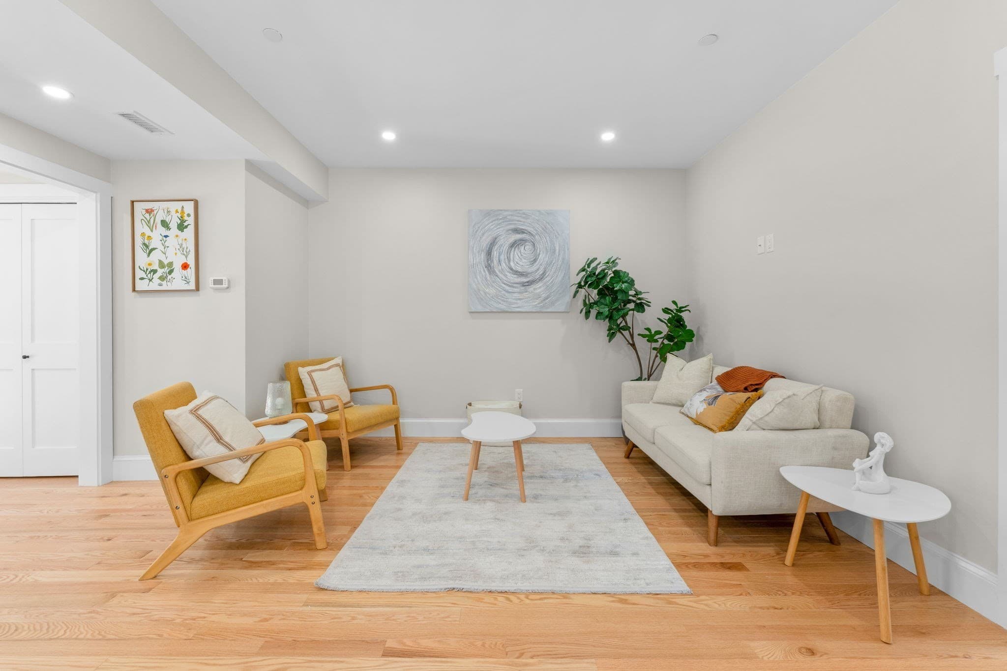 Condominium at 194 Washington Ave # 2, Winthrop MA 02152, Winthrop, photo 9 of 21