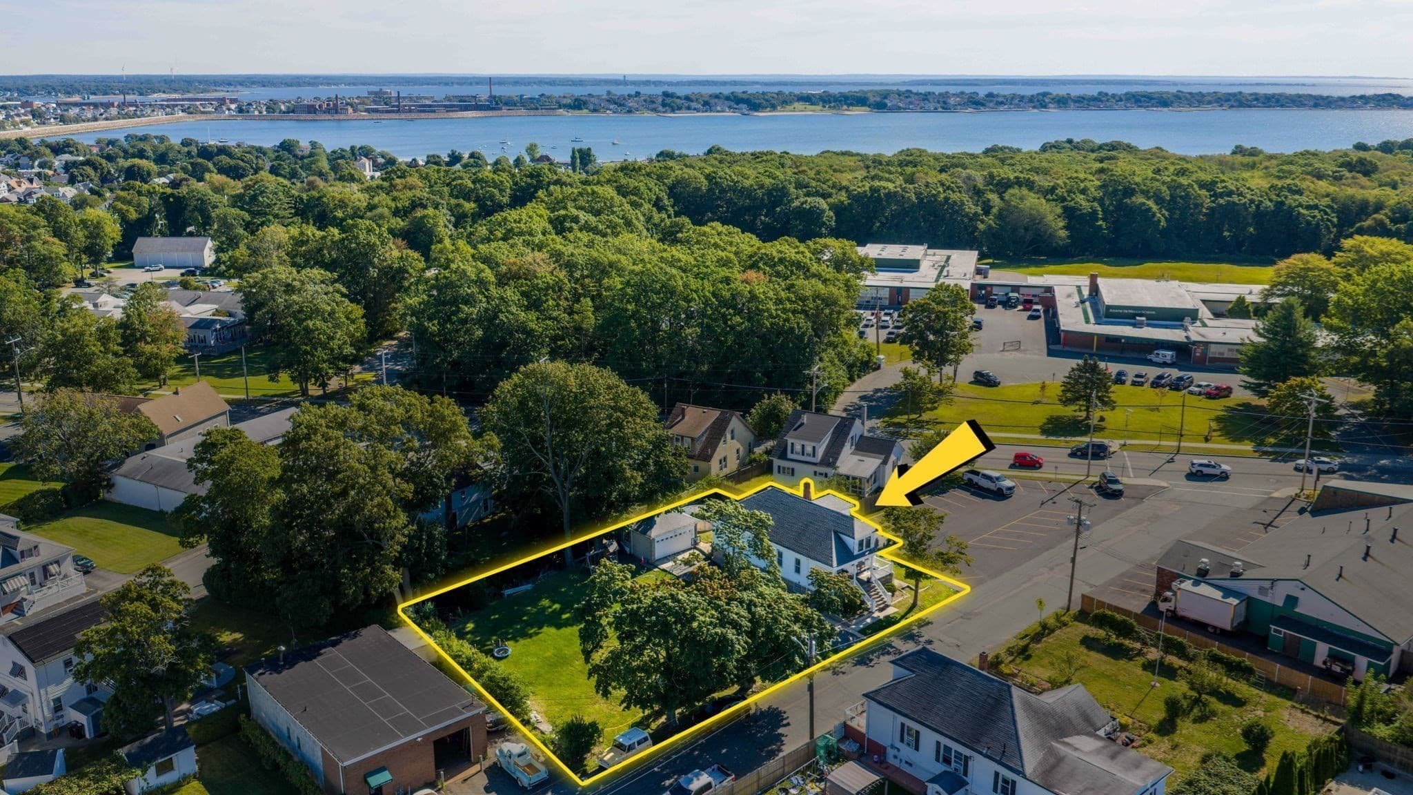 Single Family Residence at 7 Coolidge St, Dartmouth MA 02748, Dartmouth, photo 5 of 24
