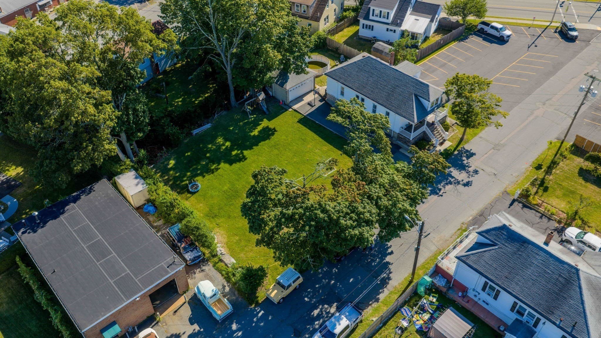 Single Family Residence at 7 Coolidge St, Dartmouth MA 02748, Dartmouth, photo 4 of 24