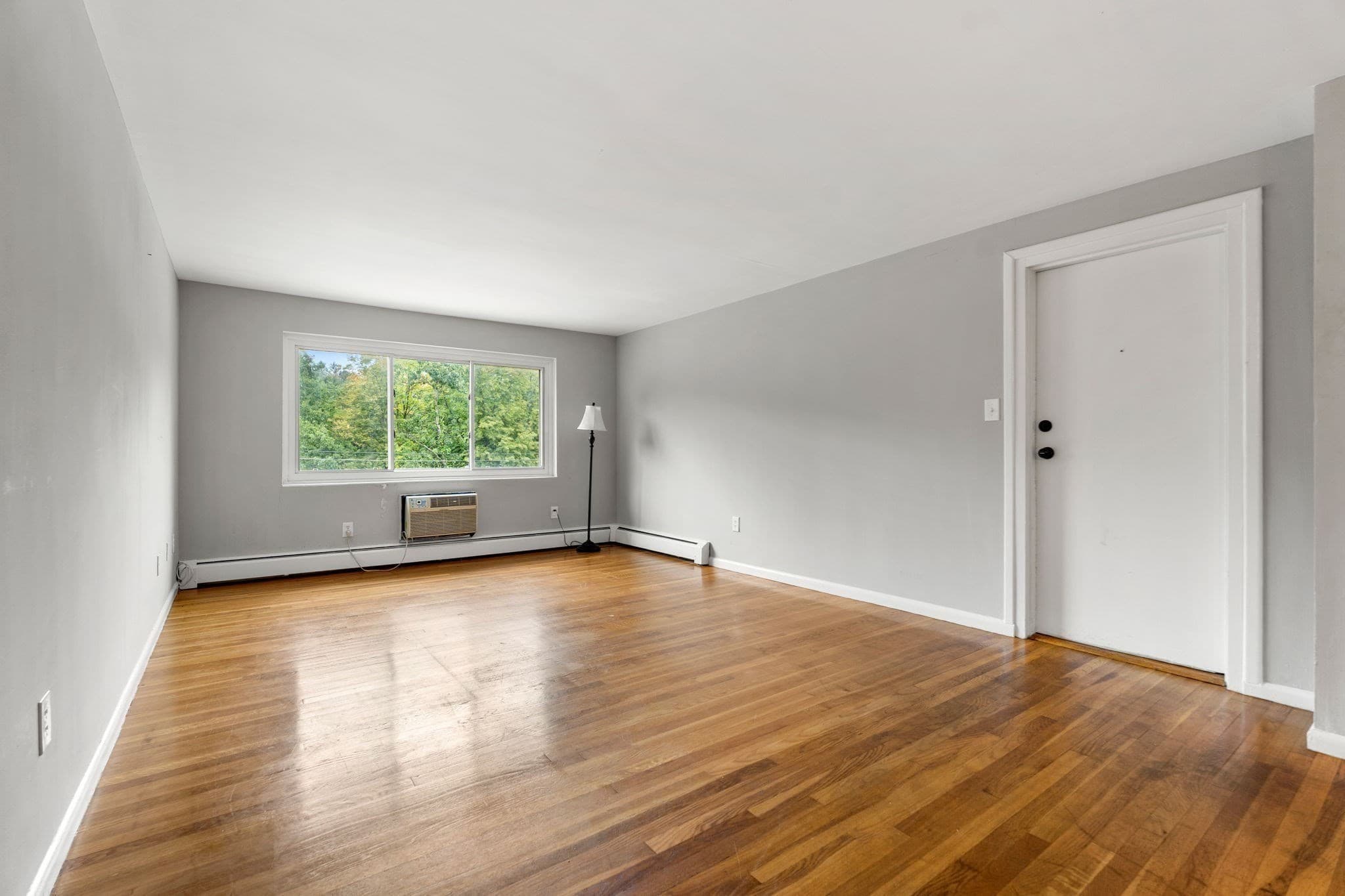 Condominium at 3 Albert Dr # 11, Woburn MA 01801, Woburn, photo 5 of 15