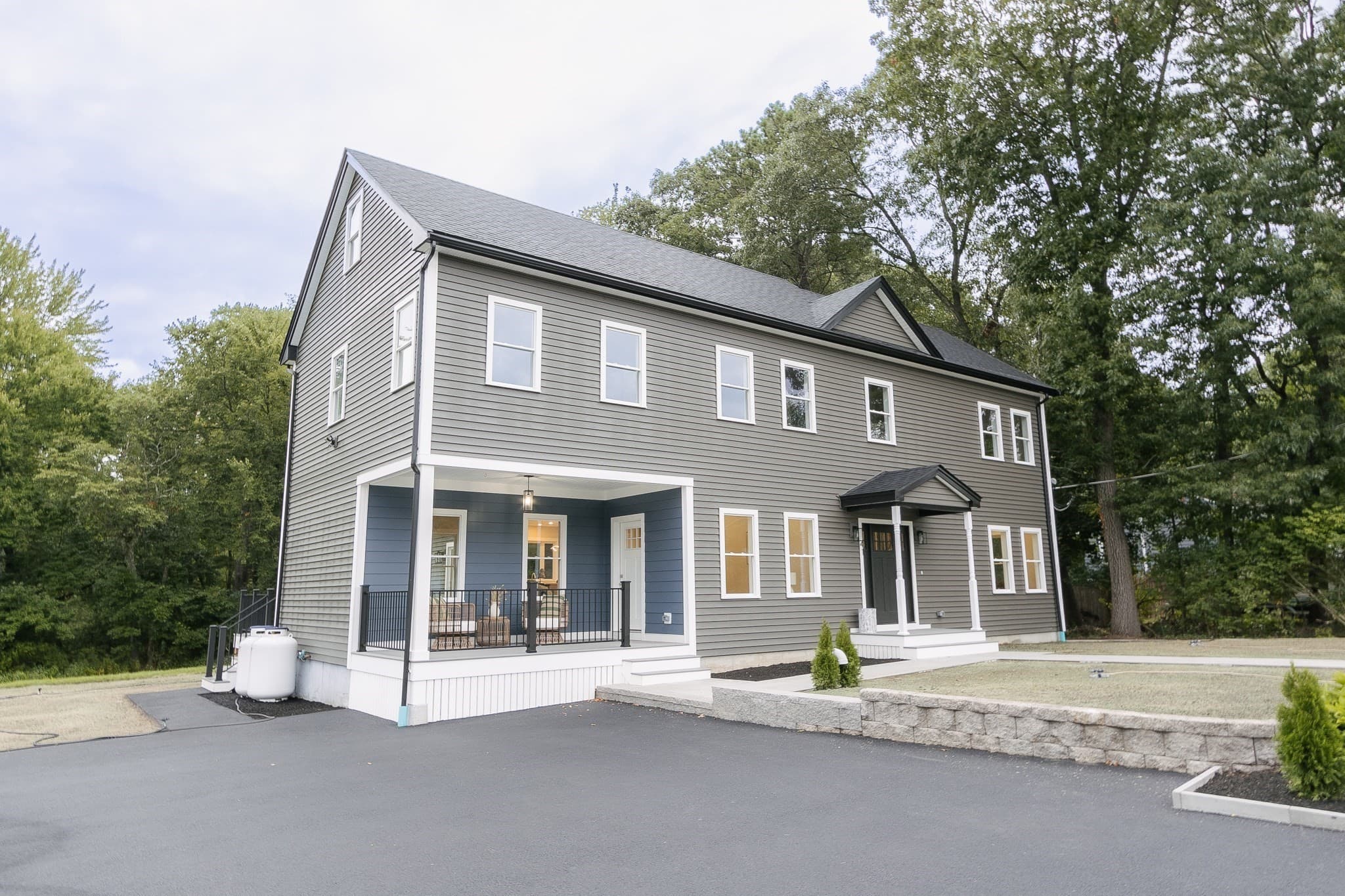 Single Family Residence at 41 Morse Ave, Wilmington MA 01887, Wilmington, photo 2 of 42
