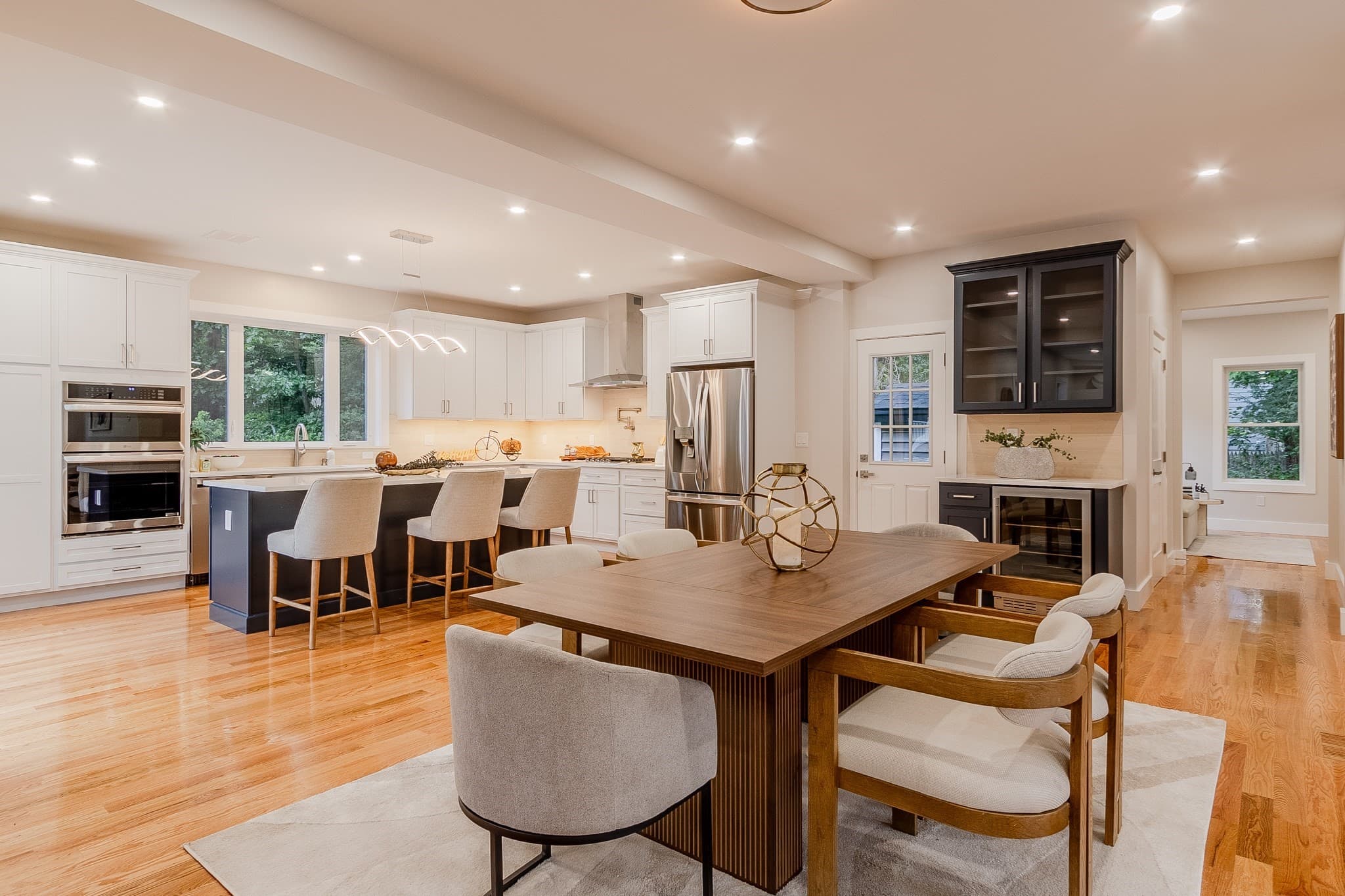 Single Family Residence at 41 Morse Ave, Wilmington MA 01887, Wilmington, photo 8 of 42
