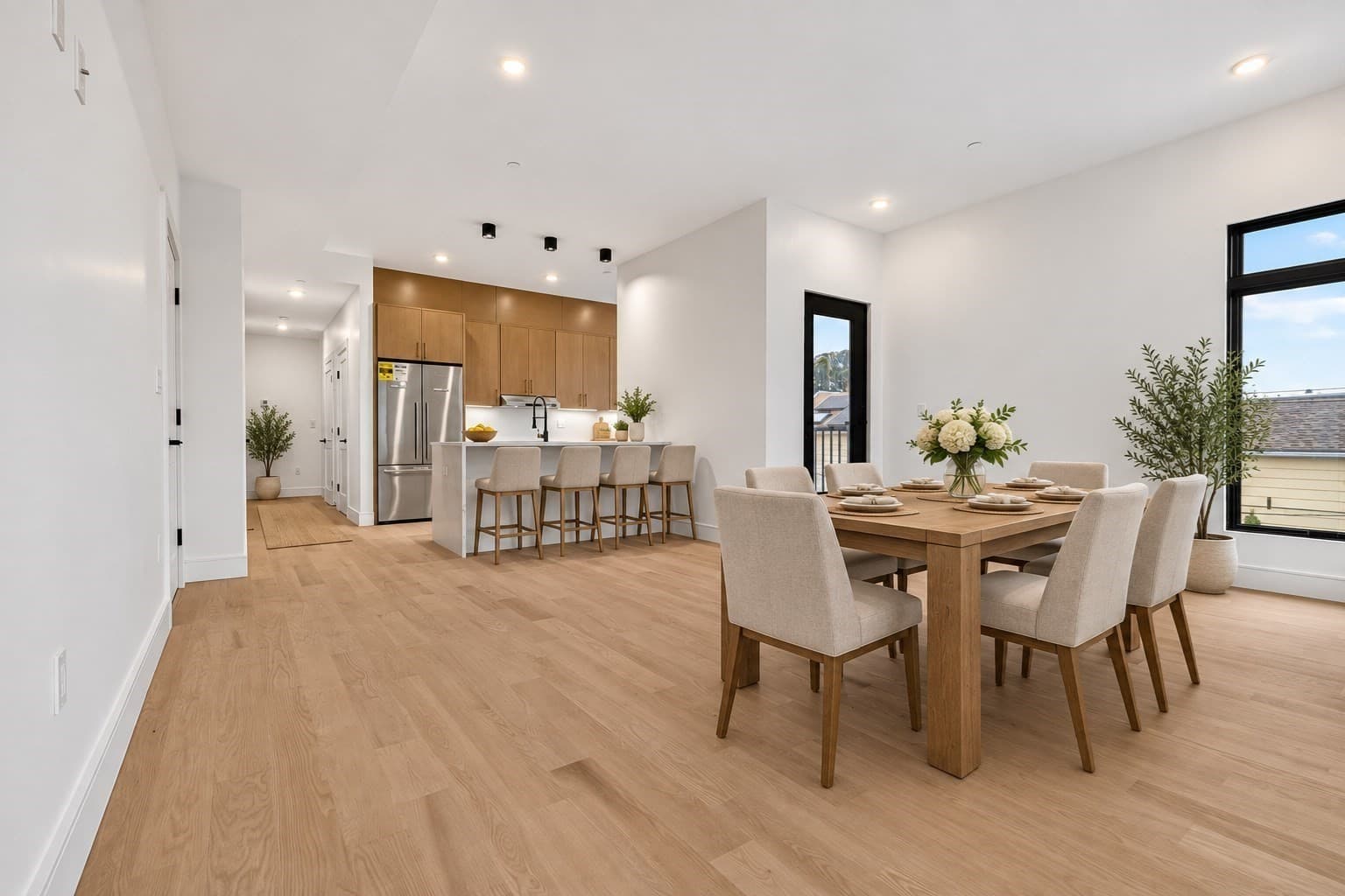 Condominium at 13 Clyde St # B, Somerville MA 02145, Somerville, photo 3 of 20