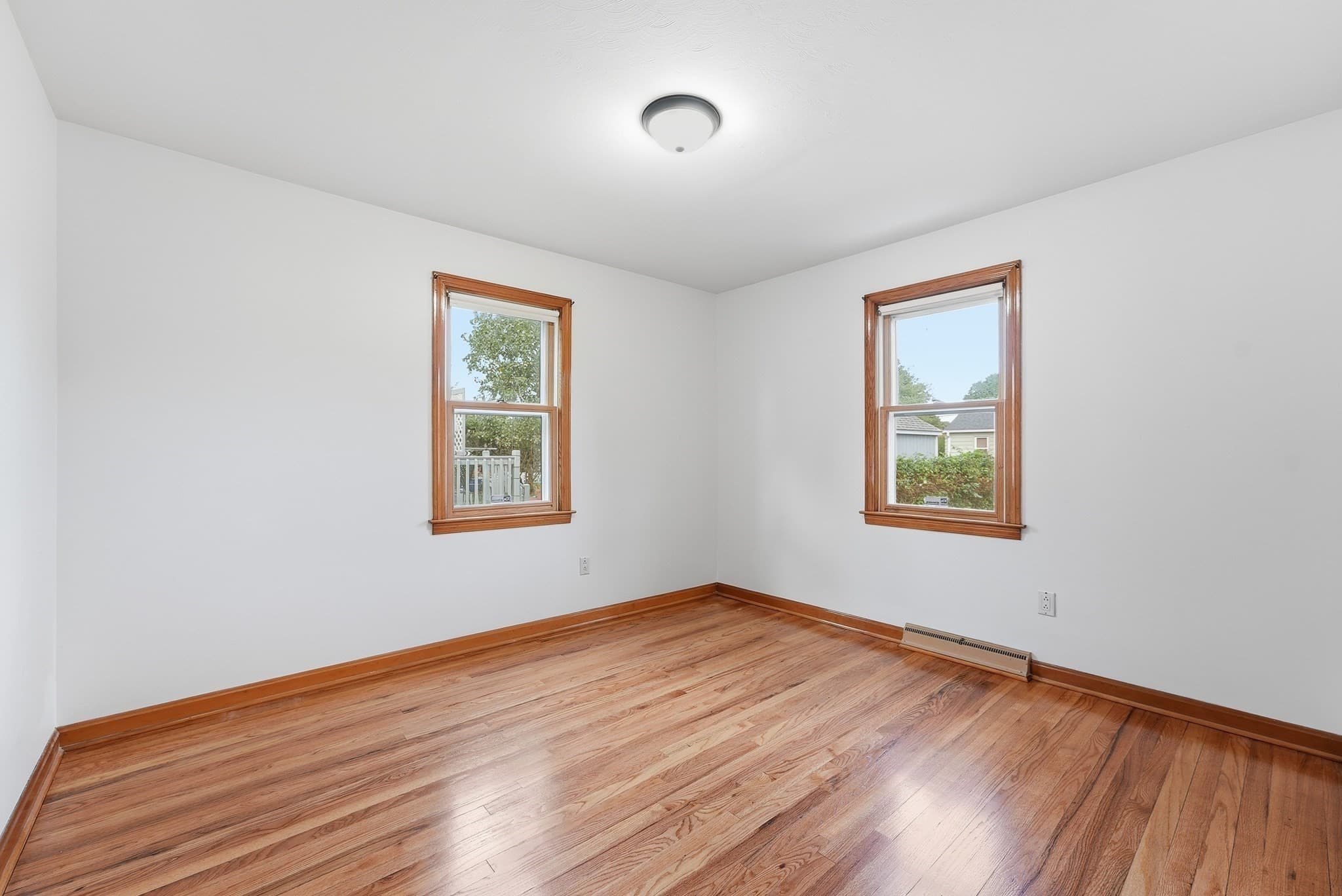 Single Family Residence at 30 French St, Springfield MA 01104, Springfield, photo 21 of 38