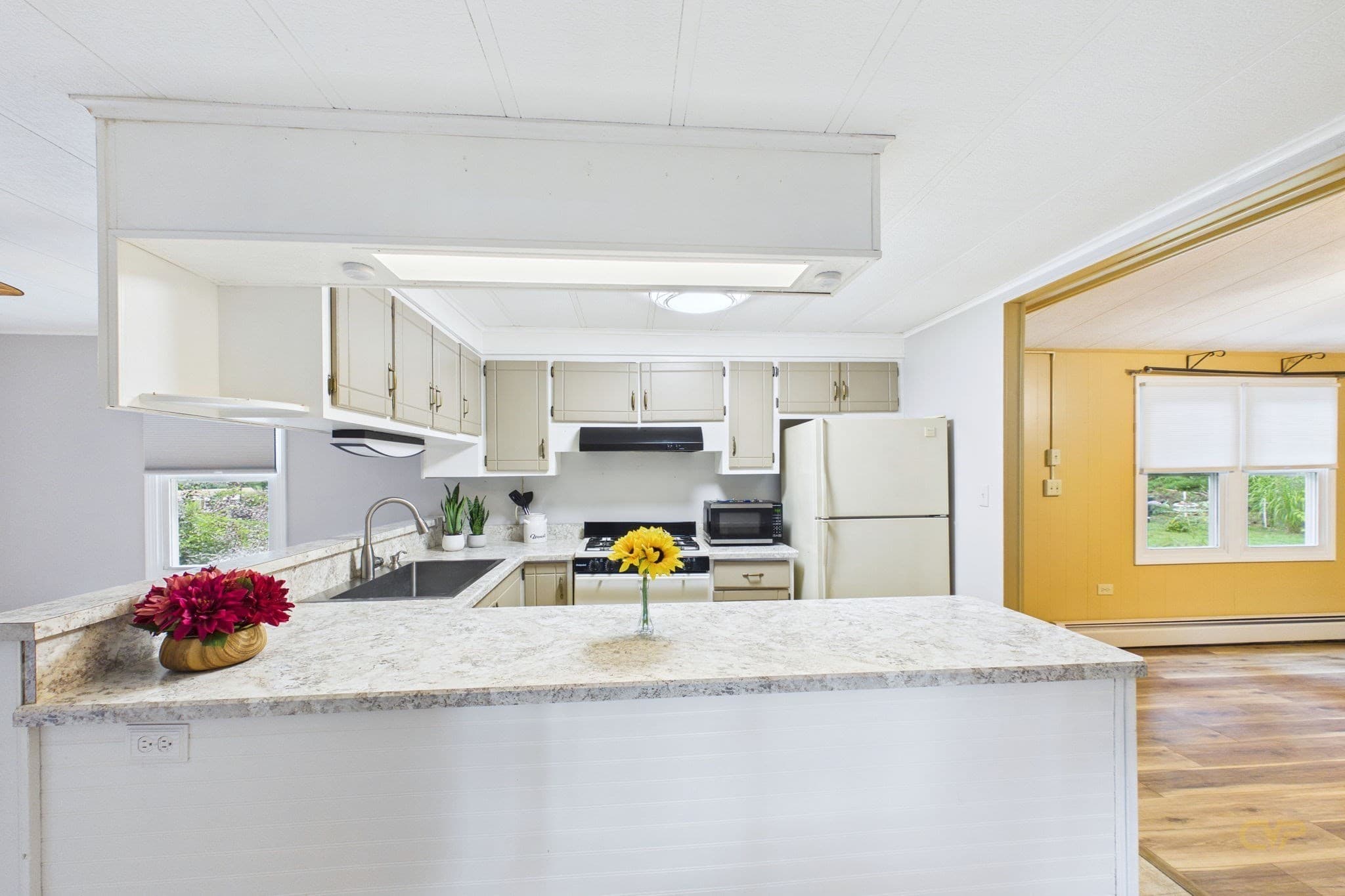 Mobile Home at 36 Haskell Cir, Lakeville MA 02347, Lakeville, photo 11 of 24