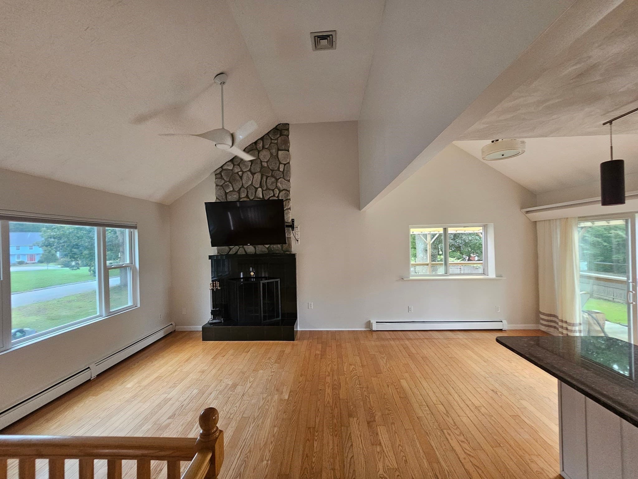 Single Family Residence at 1 Stuart Street, Wilmington MA 01887, Wilmington, photo 9 of 30