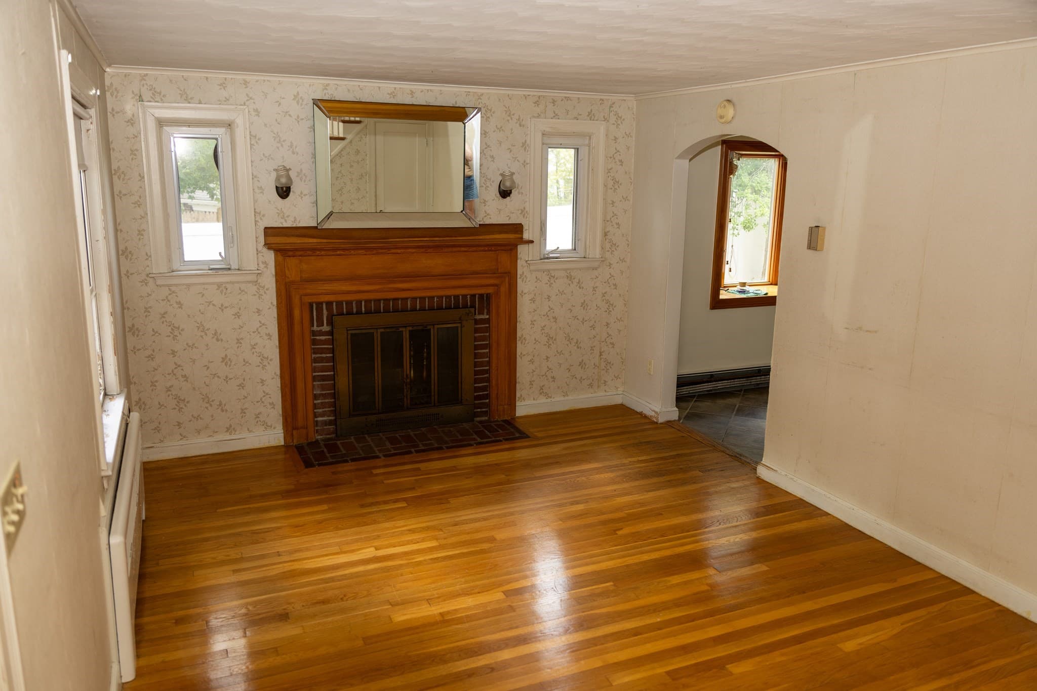 Single Family Residence at 19 Eastland Rd, Boston MA 02130, photo 6 of 35
