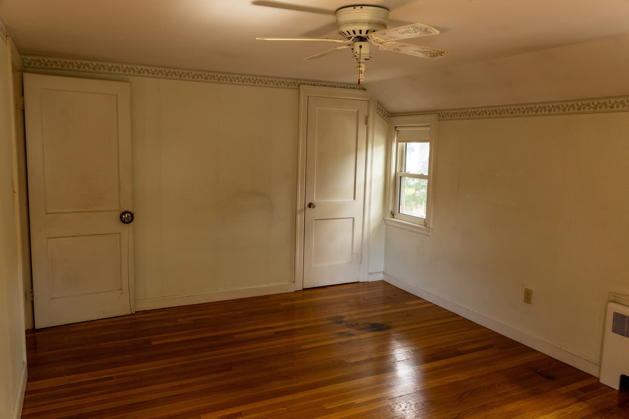 Single Family Residence at 19 Eastland Rd, Boston MA 02130, photo 28 of 35