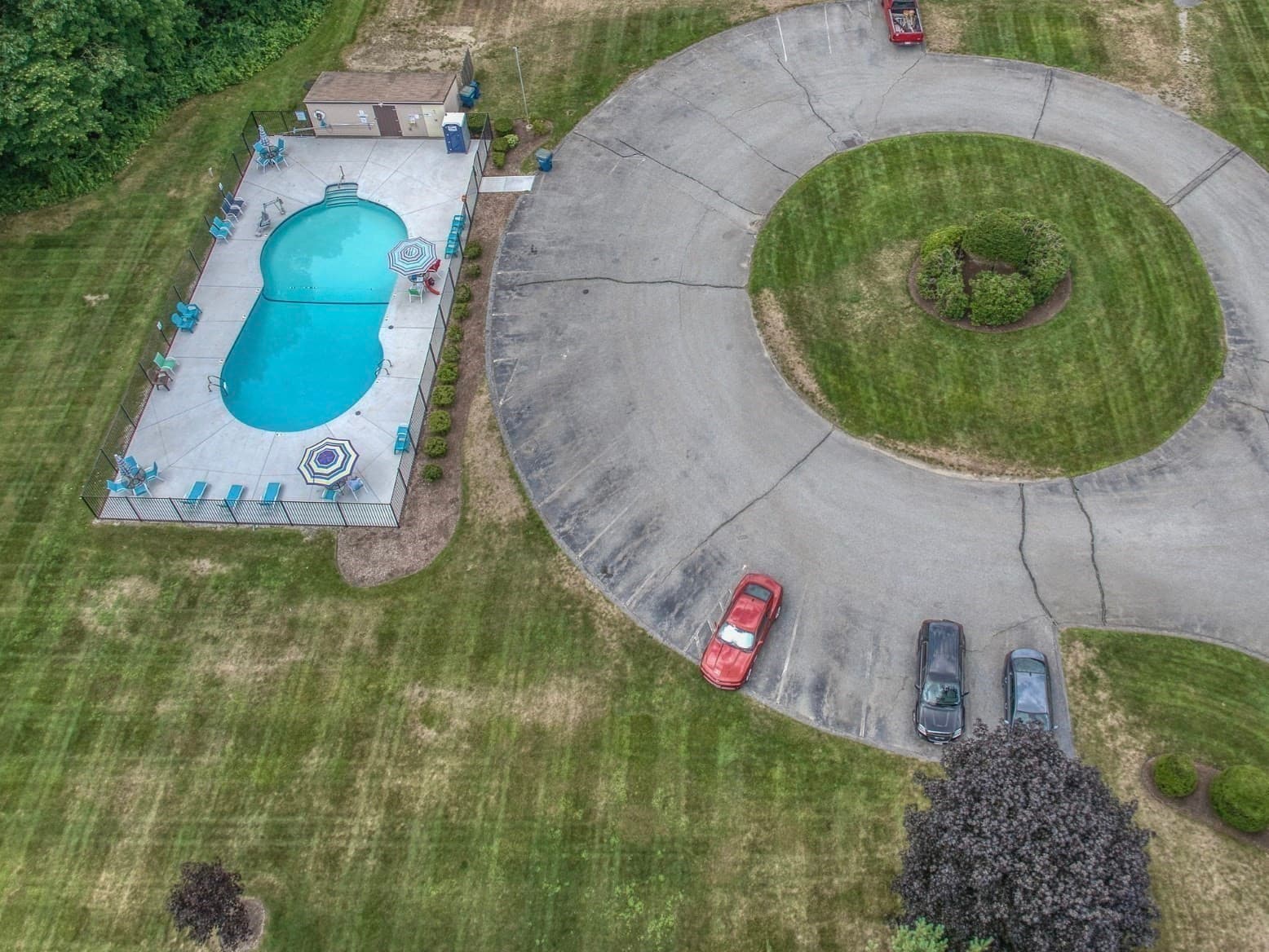 Condominium at 37 Decarolis Dr # 37, Tewksbury MA 01876, Tewksbury, photo 19 of 22