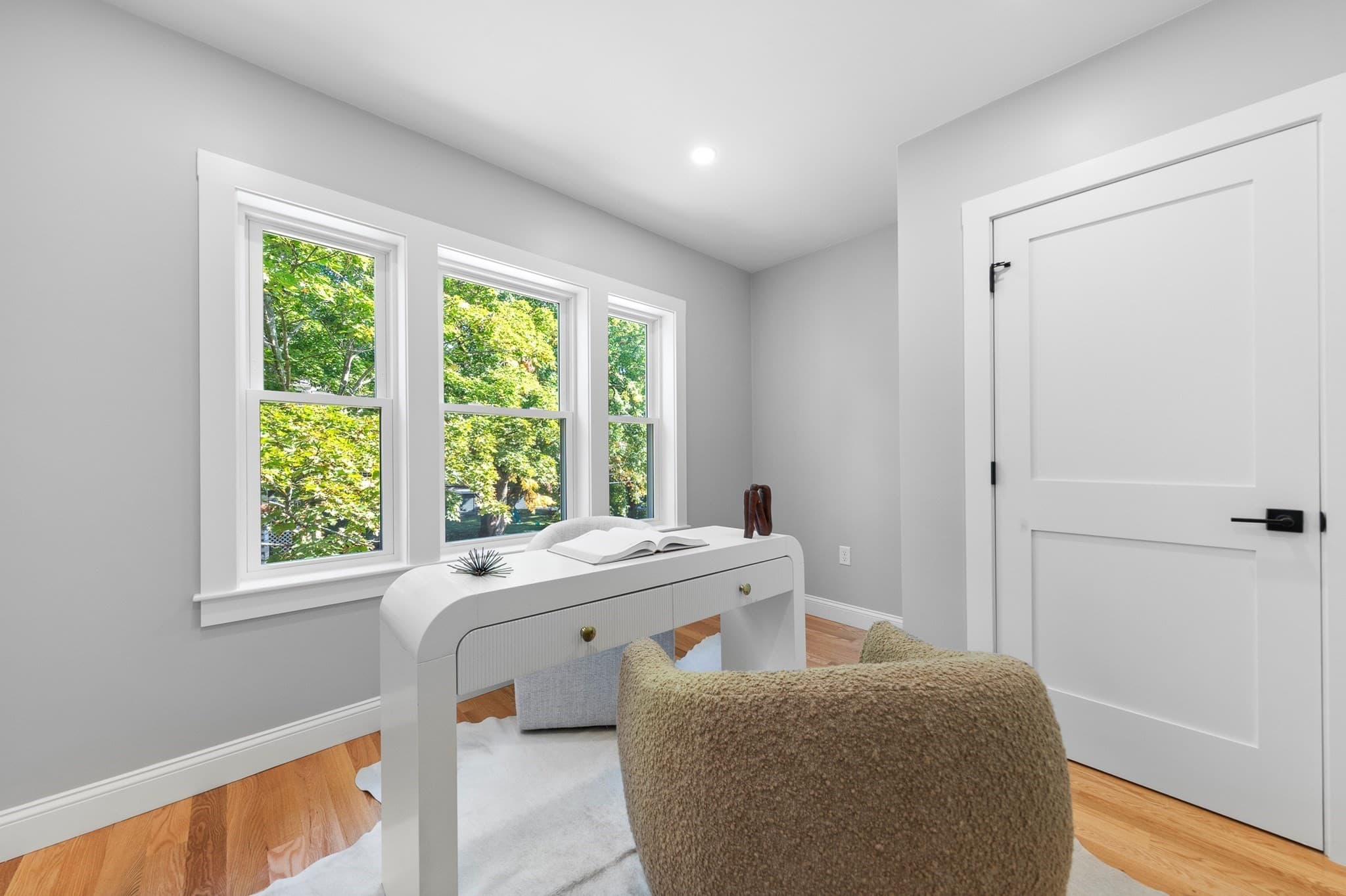 Condominium at 21 Farrington Street # 2, Arlington MA 02474, Arlington, photo 13 of 27