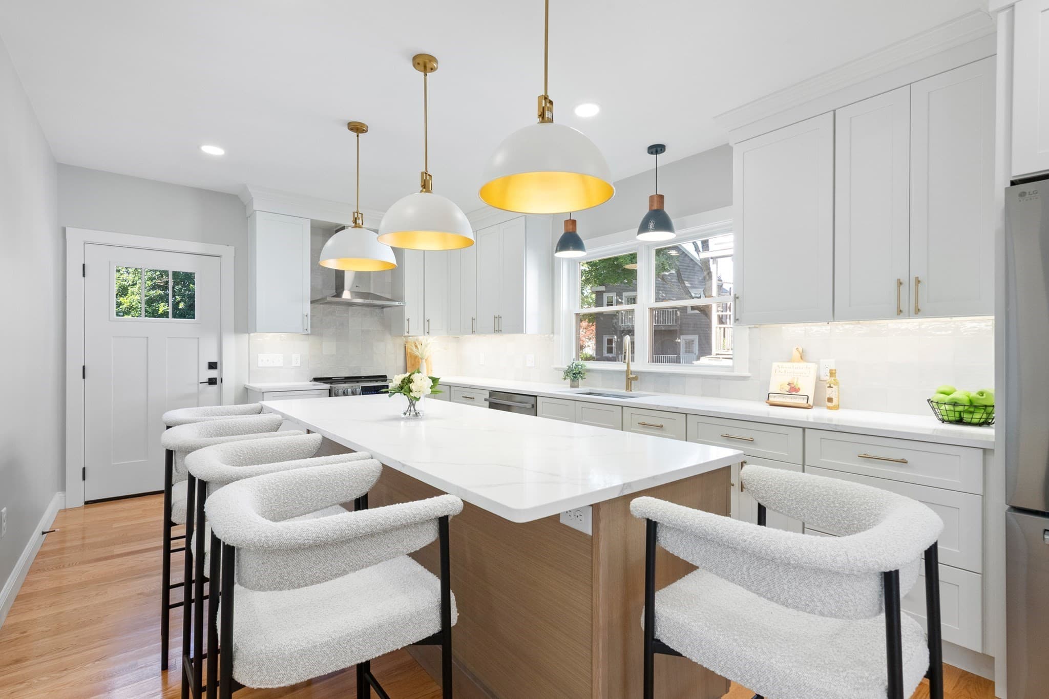 Condominium at 21 Farrington Street # 2, Arlington MA 02474, Arlington, photo 9 of 27