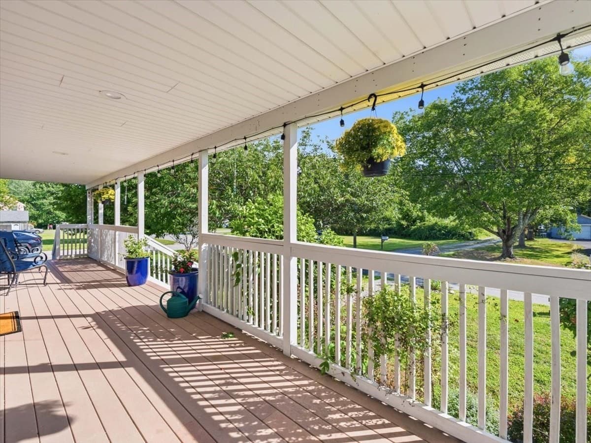 Single Family Residence at 130 Winslow Avenue, Somerset MA 02726, Somerset, photo 2 of 42