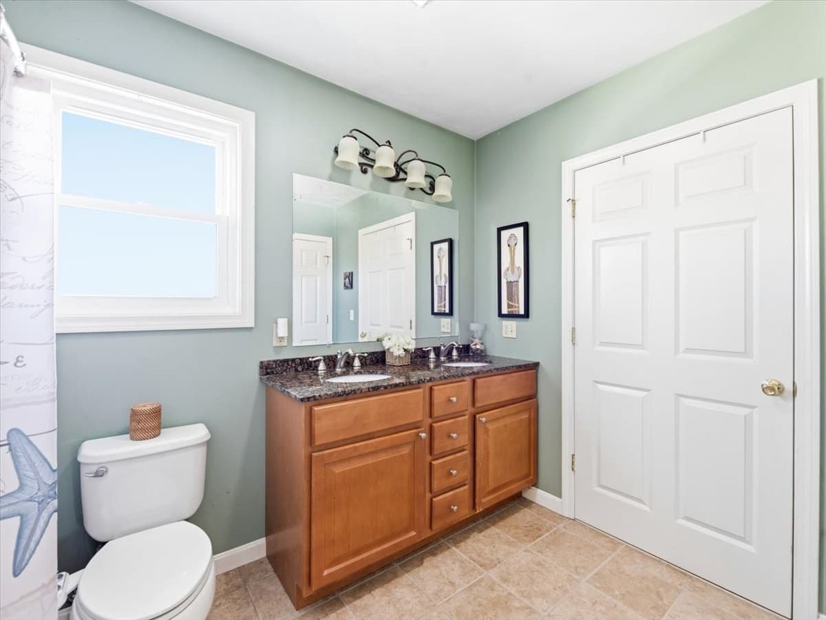 Single Family Residence at 130 Winslow Avenue, Somerset MA 02726, Somerset, photo 21 of 42