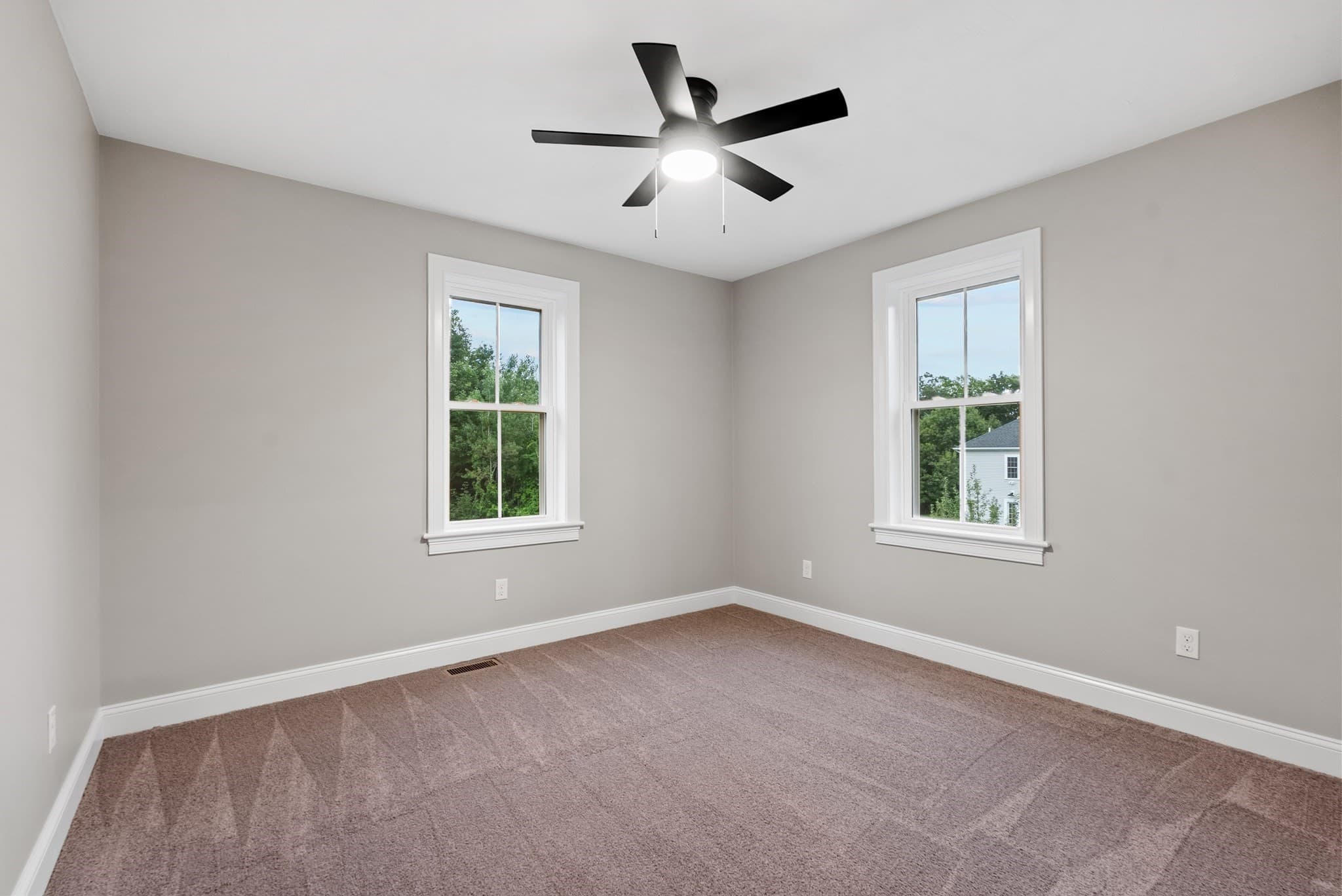 Single Family Residence at 262 Glenwood Rd, Rutland MA 01543, Rutland, photo 16 of 28
